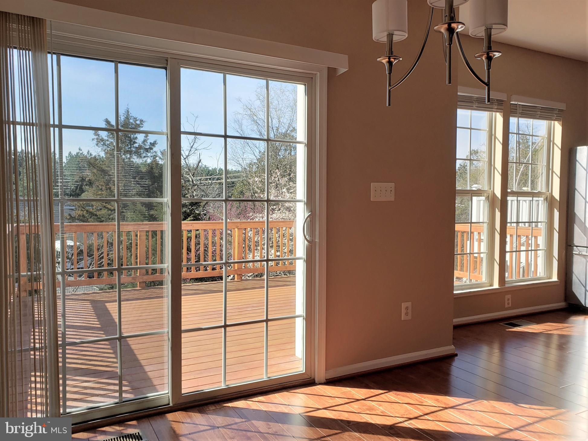 NORTHLAKE - Residential Lease