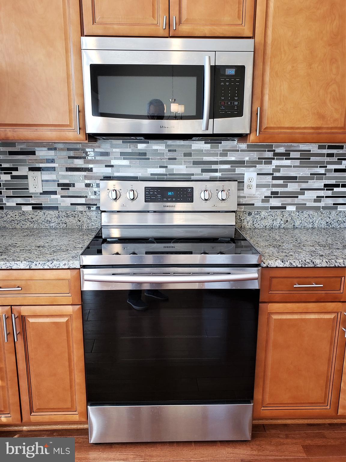 NORTHLAKE - Residential Lease