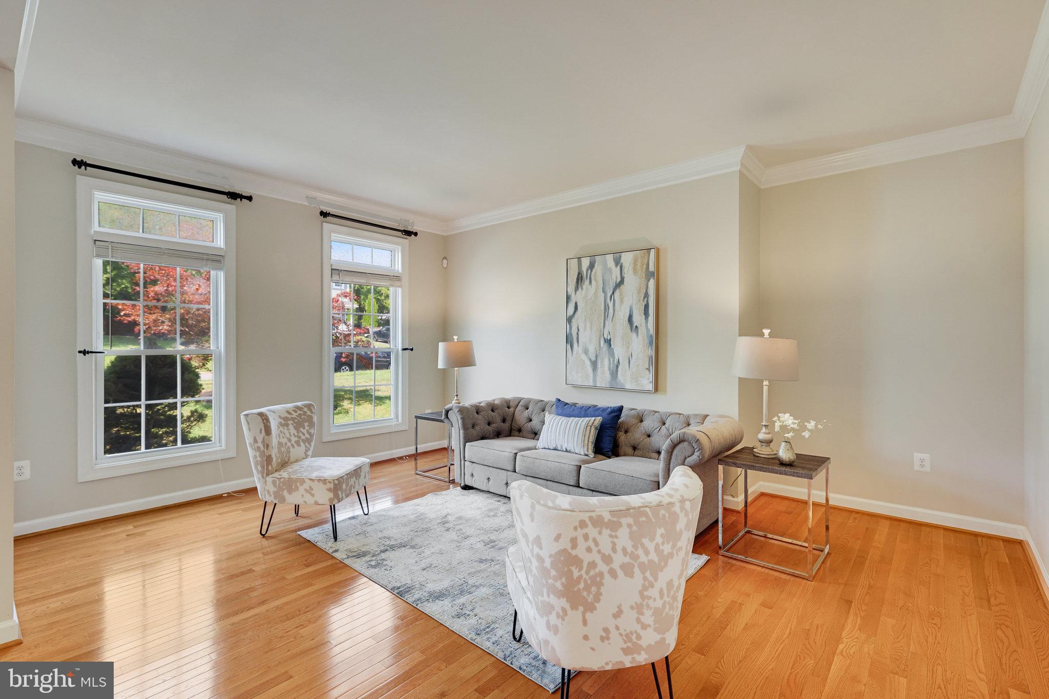 PIMMIT HILLS - Residential