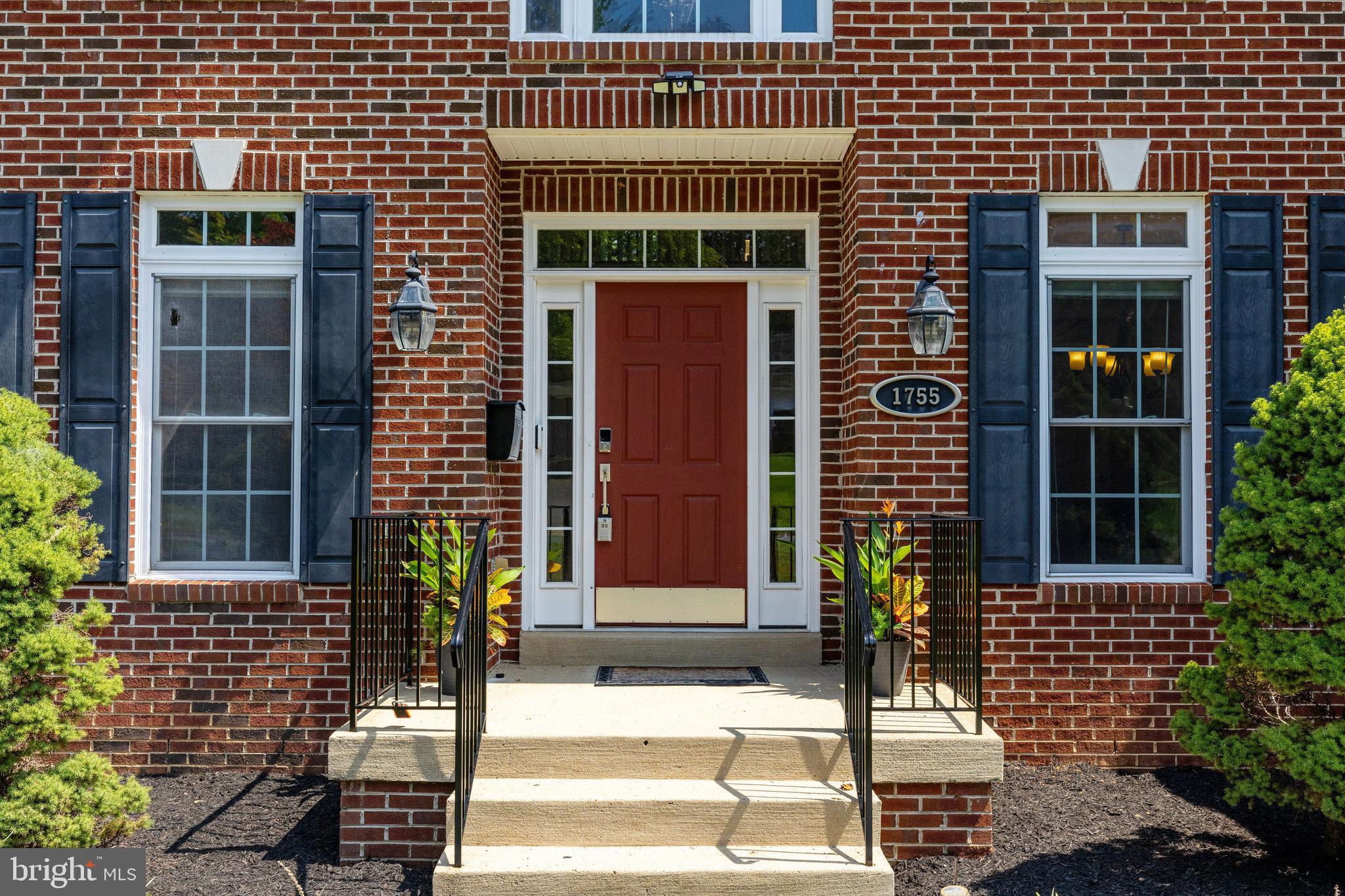 PIMMIT HILLS - Residential