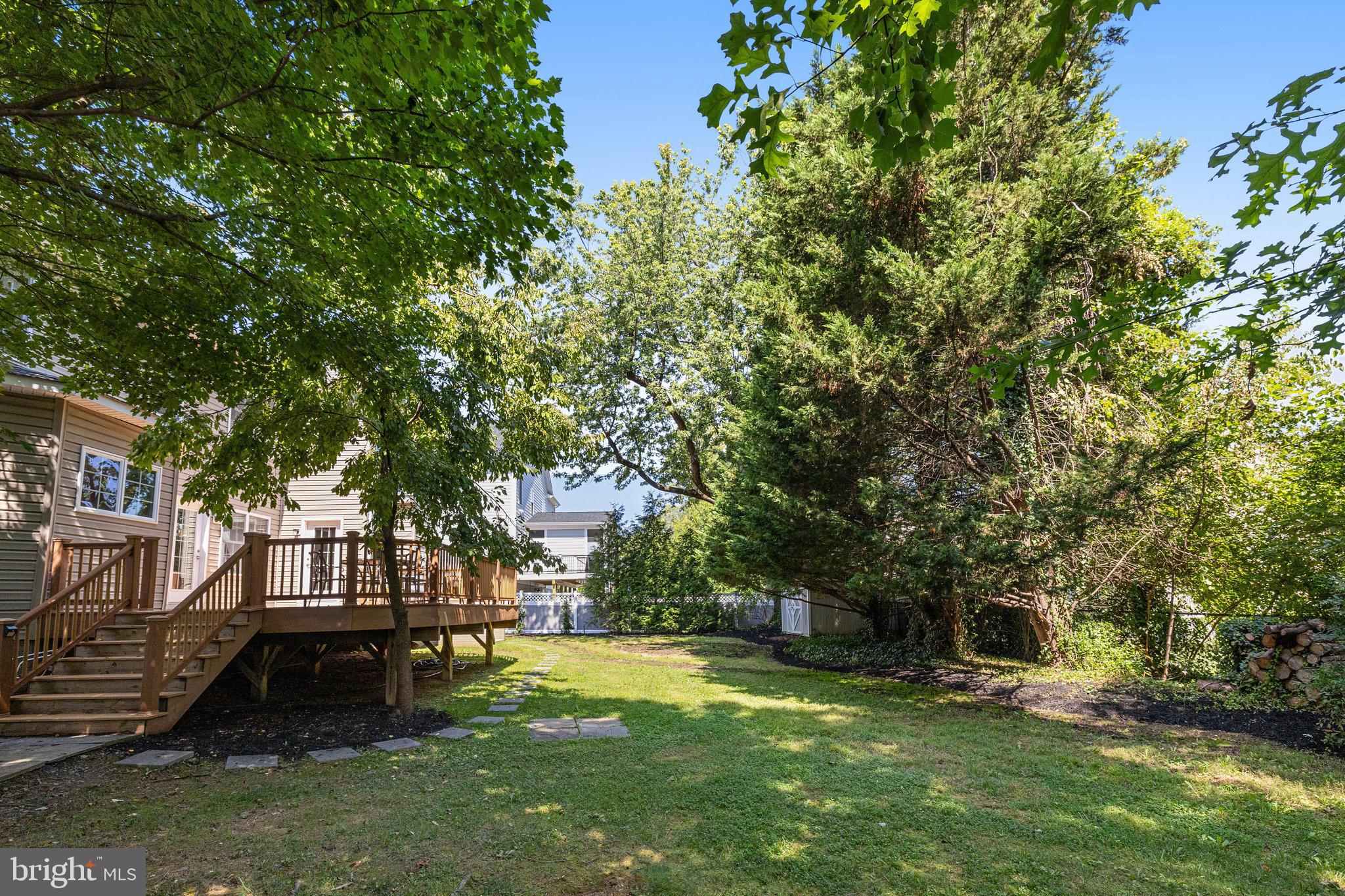 PIMMIT HILLS - Residential