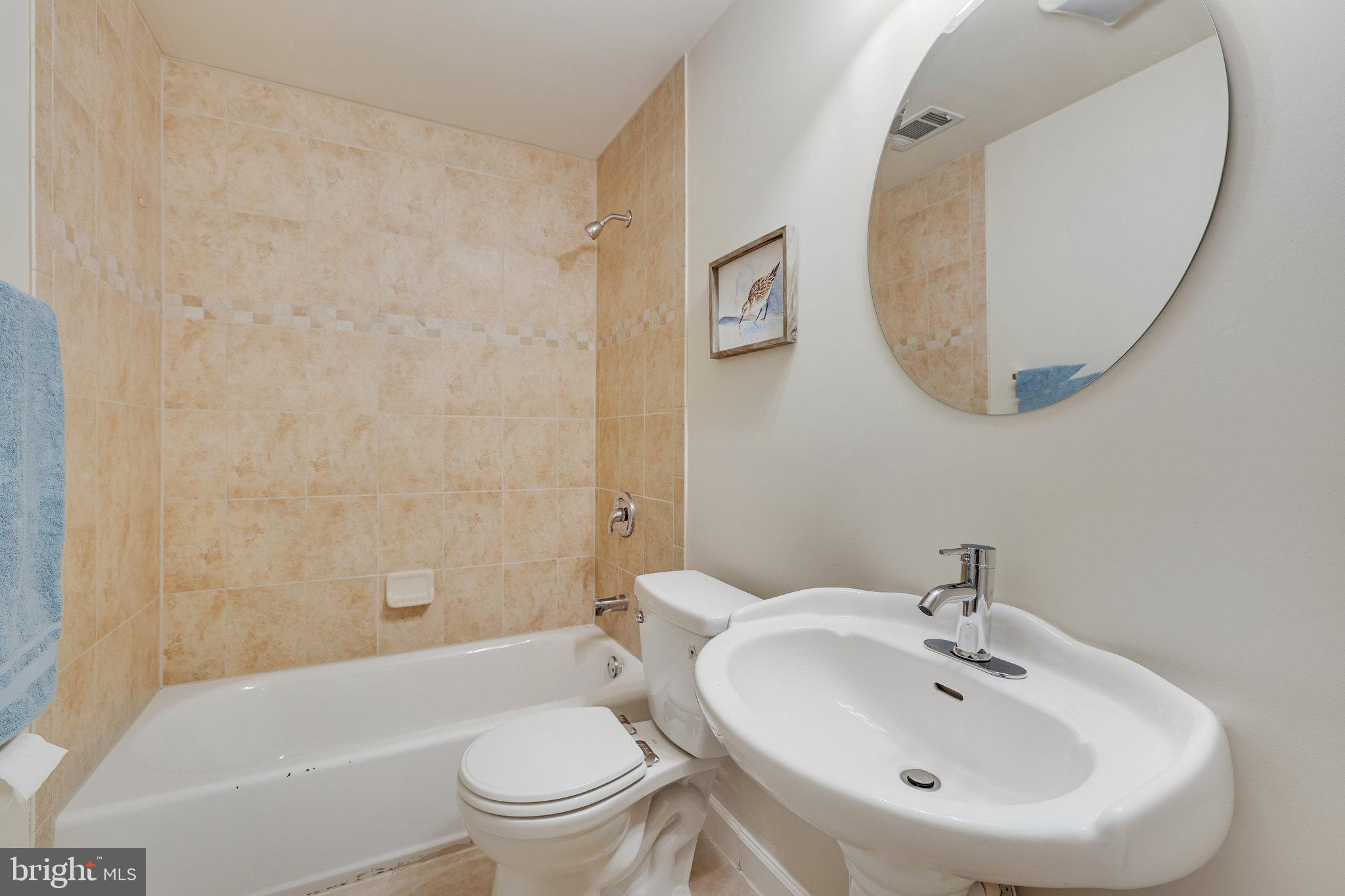 PIMMIT HILLS - Residential