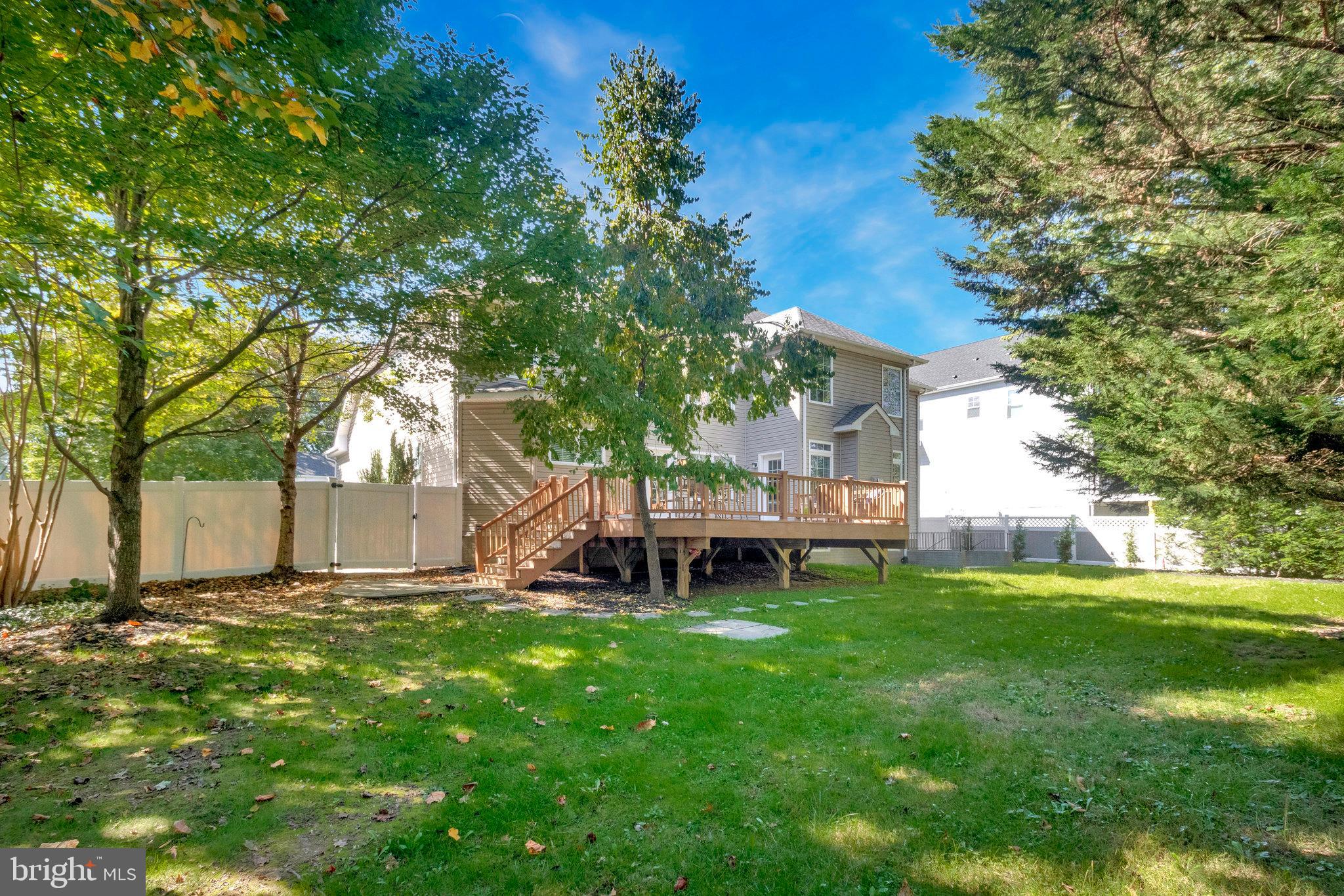 PIMMIT HILLS - Residential