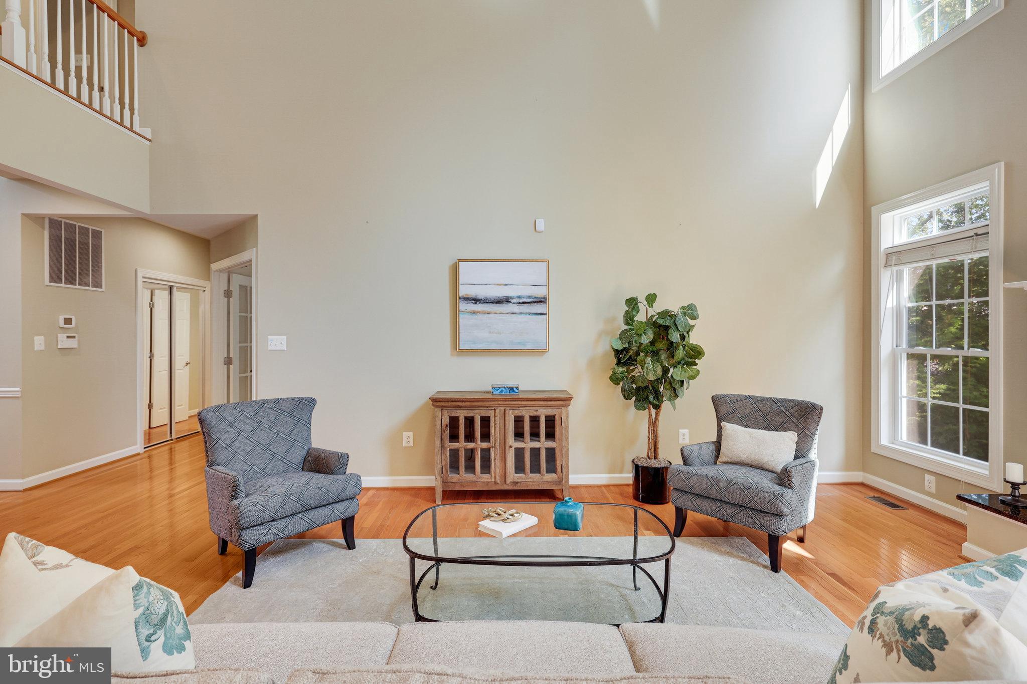 PIMMIT HILLS - Residential