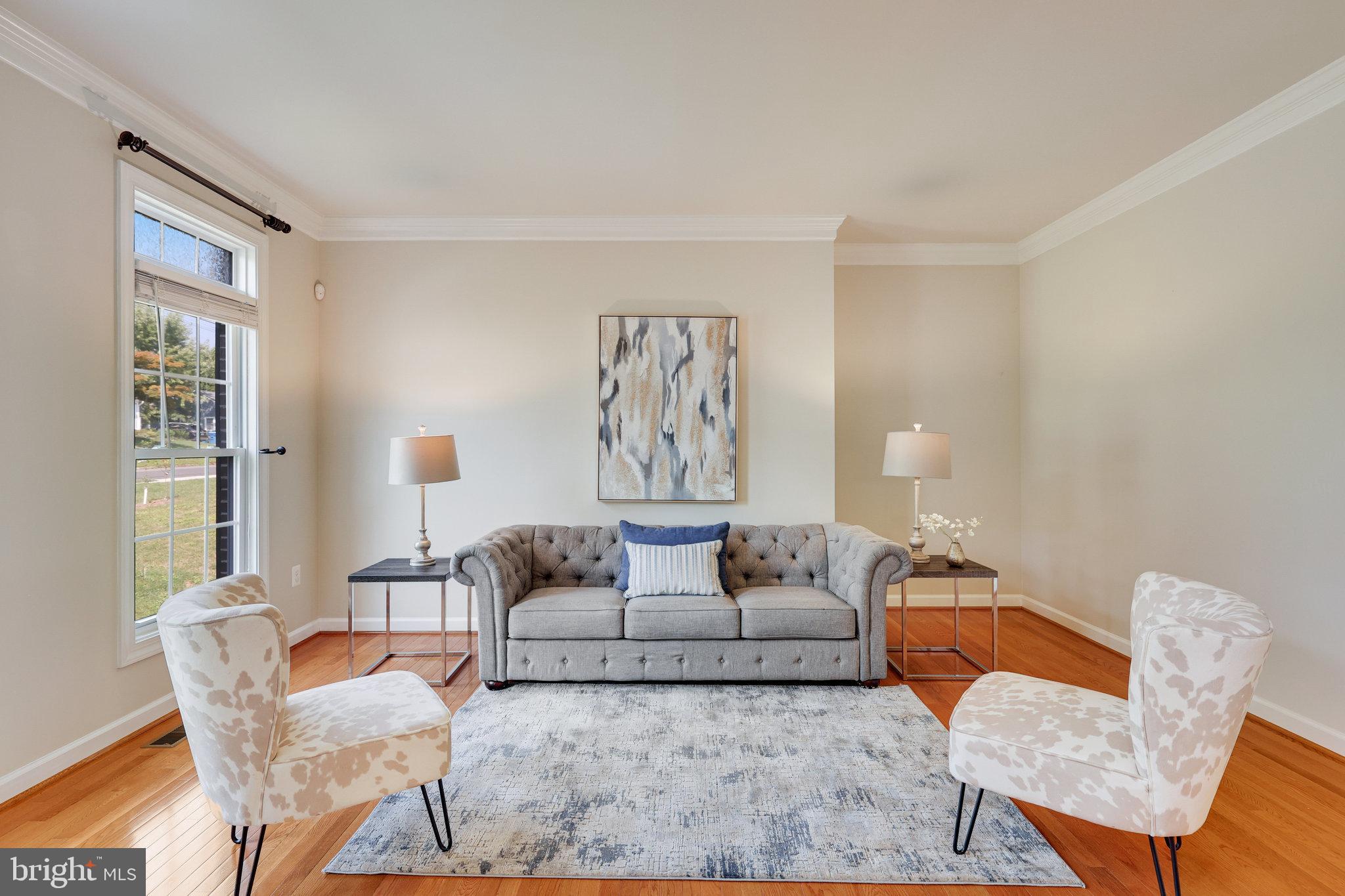 PIMMIT HILLS - Residential