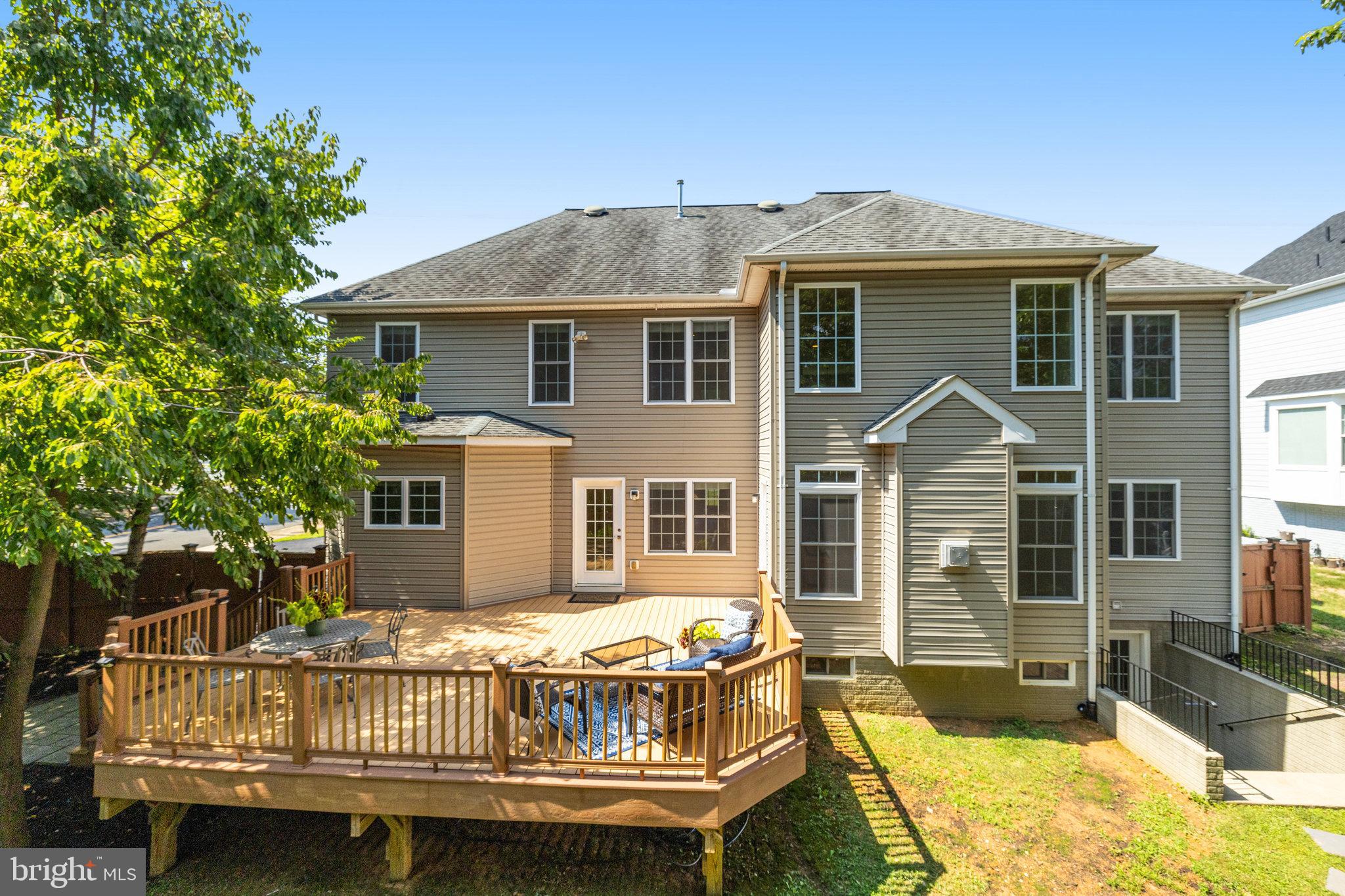 PIMMIT HILLS - Residential