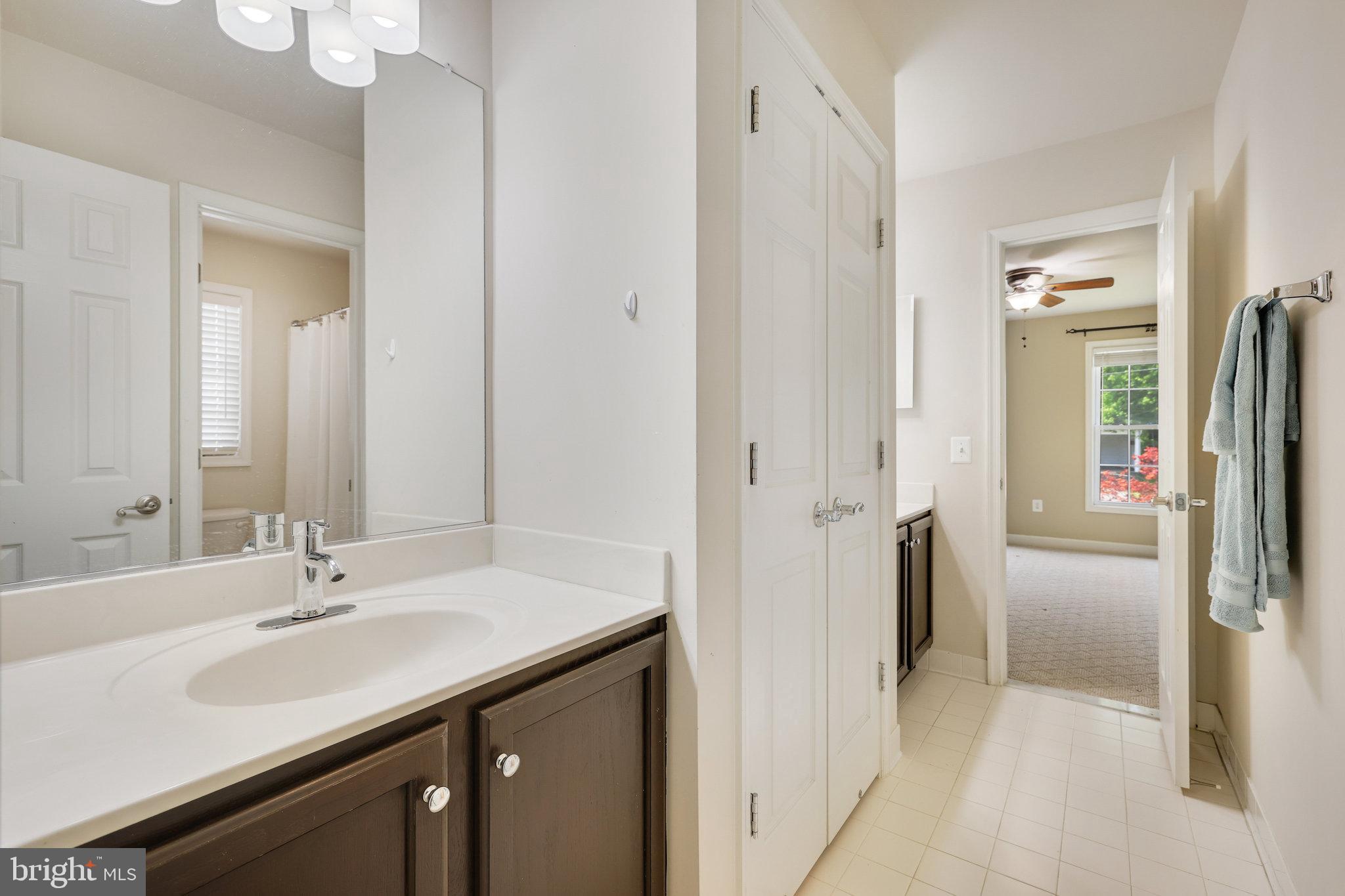 PIMMIT HILLS - Residential