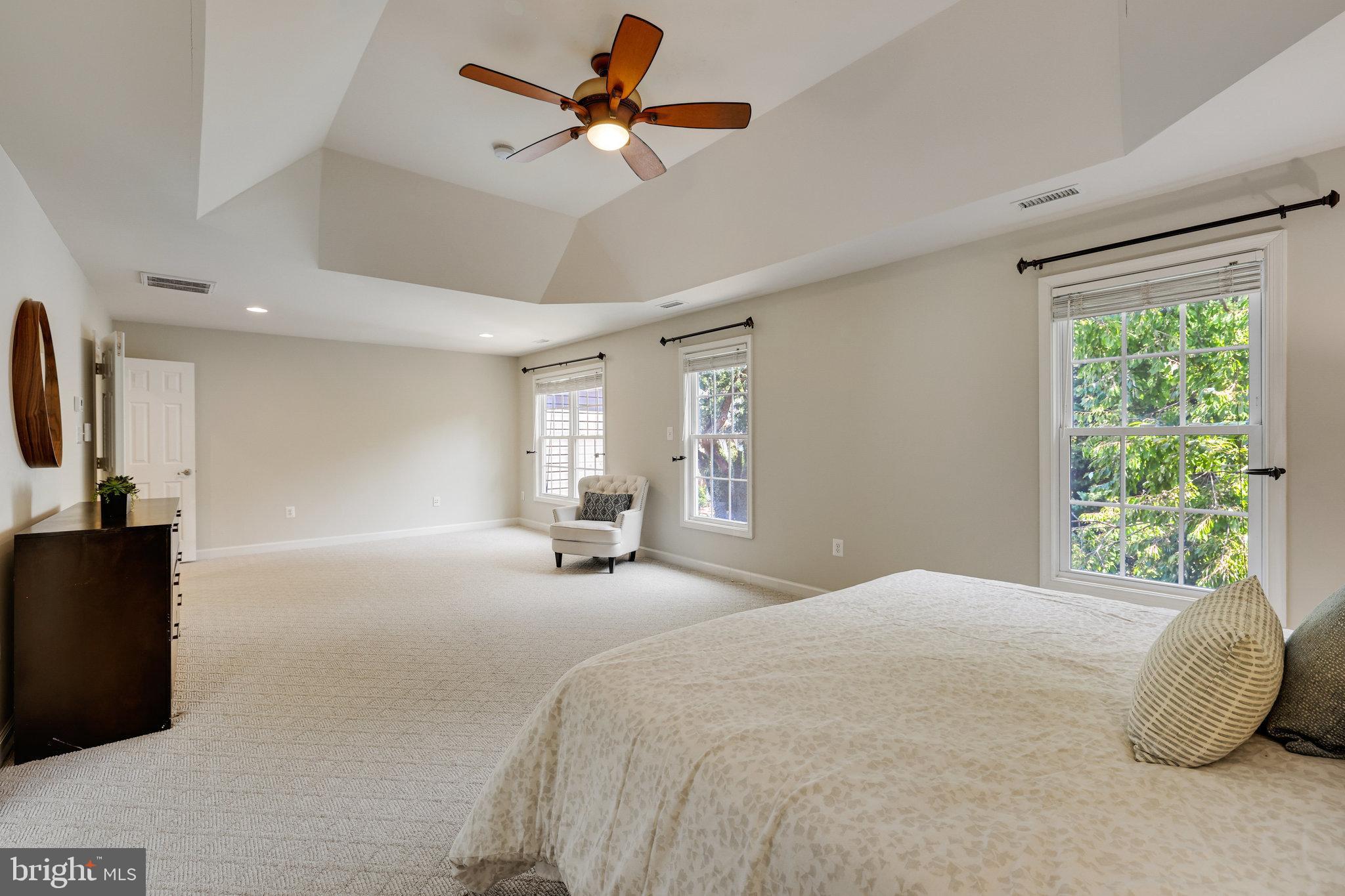 PIMMIT HILLS - Residential