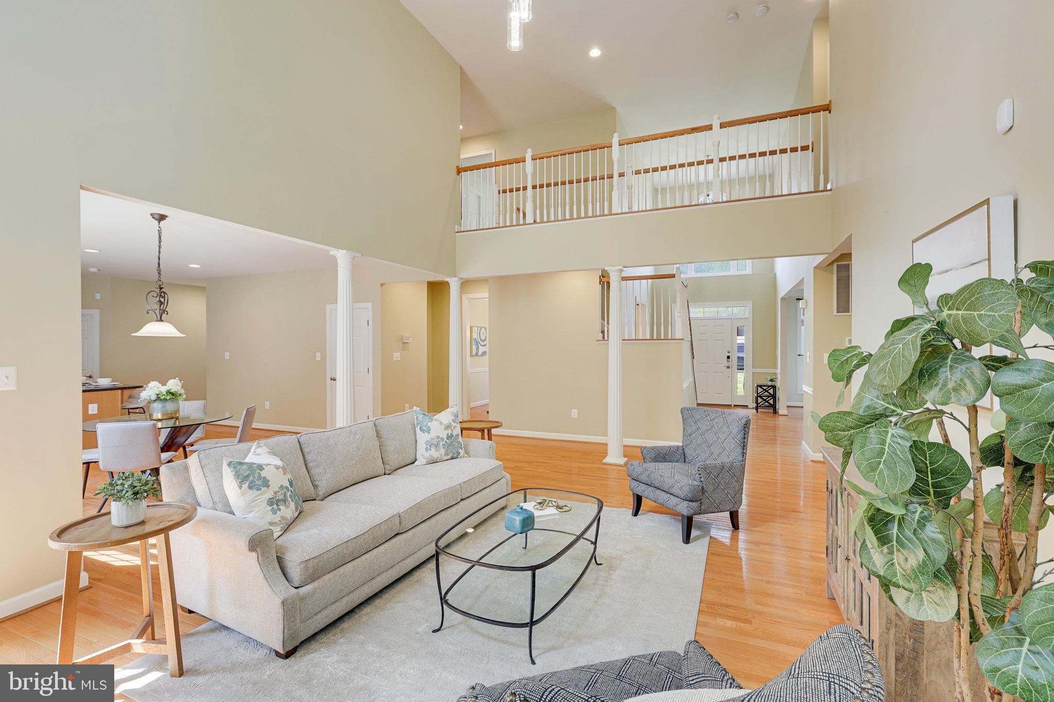 PIMMIT HILLS - Residential