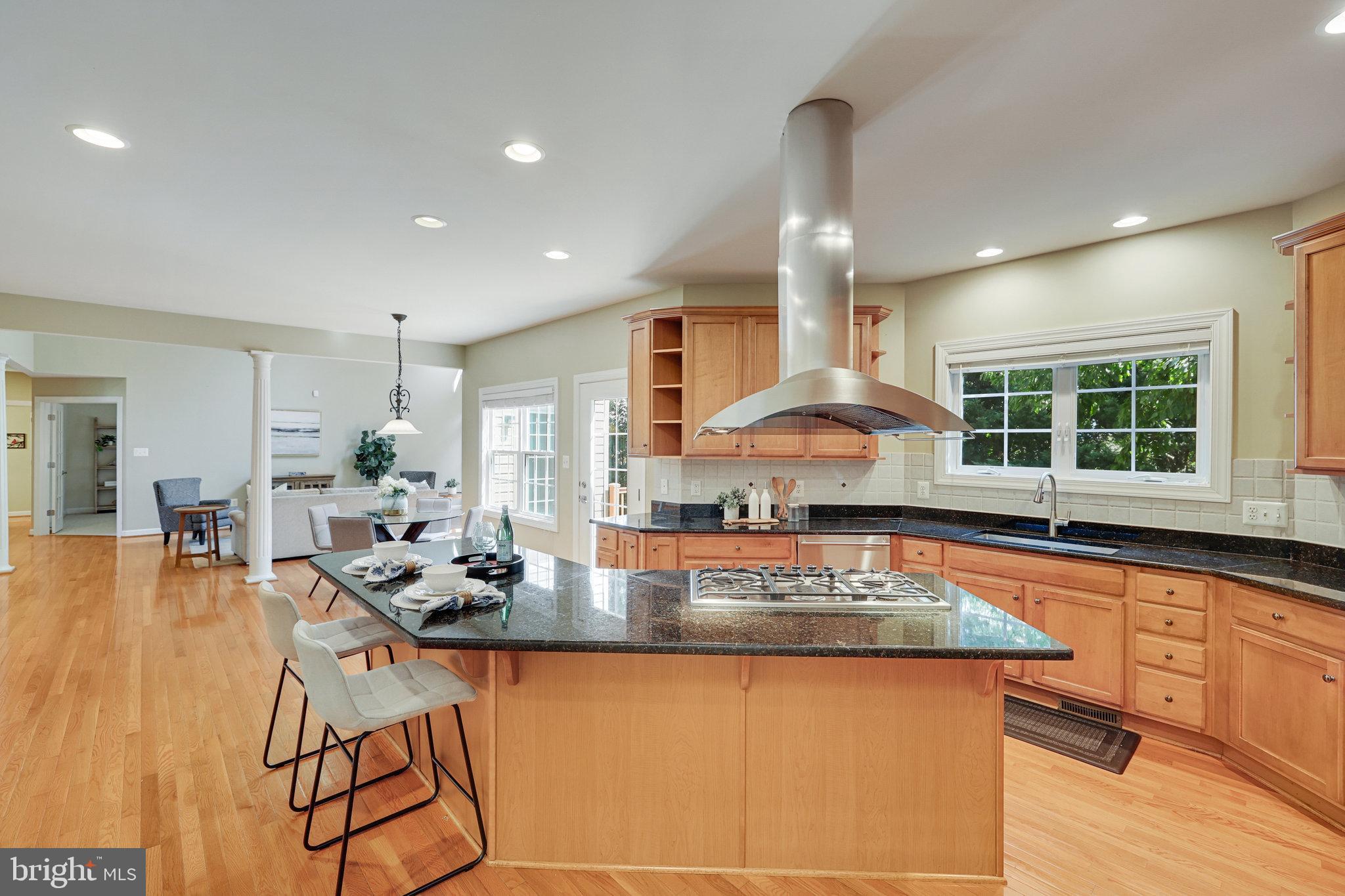 PIMMIT HILLS - Residential