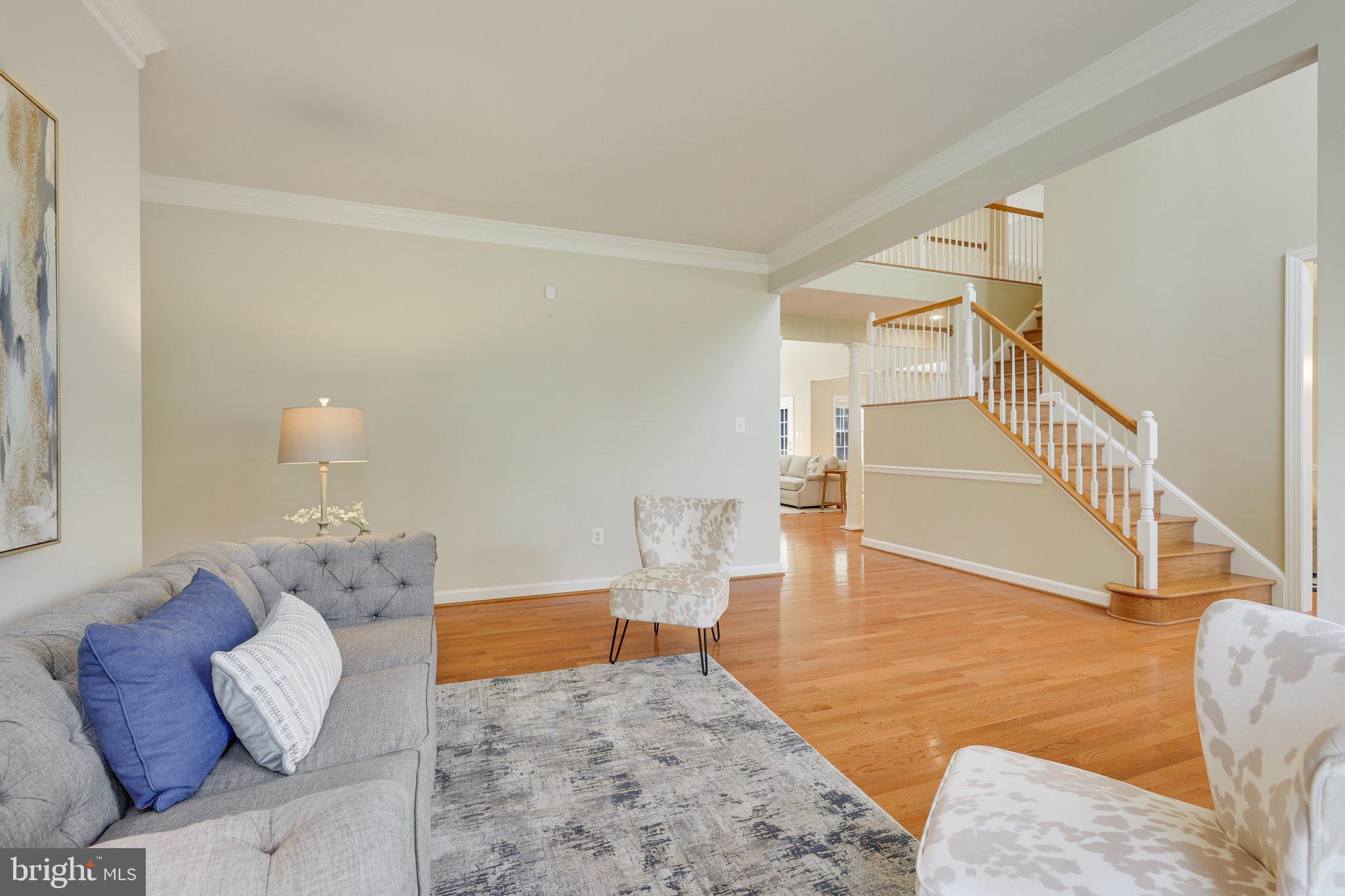 PIMMIT HILLS - Residential