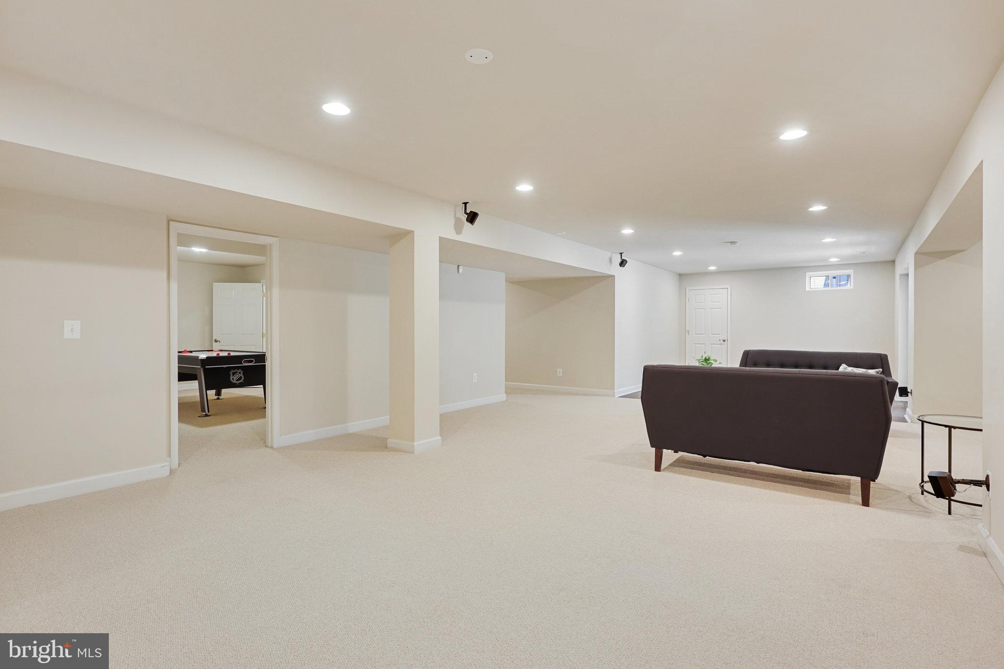 PIMMIT HILLS - Residential