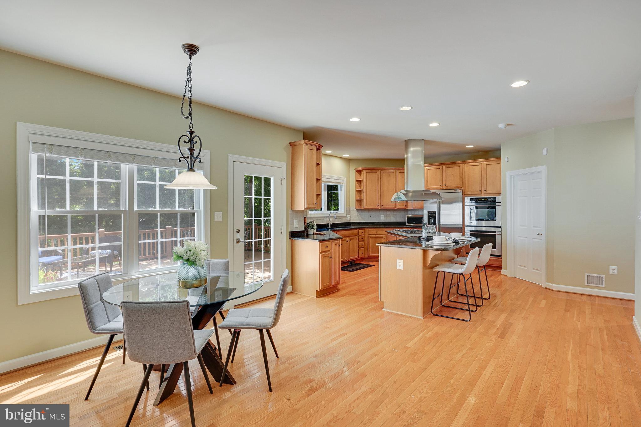 PIMMIT HILLS - Residential