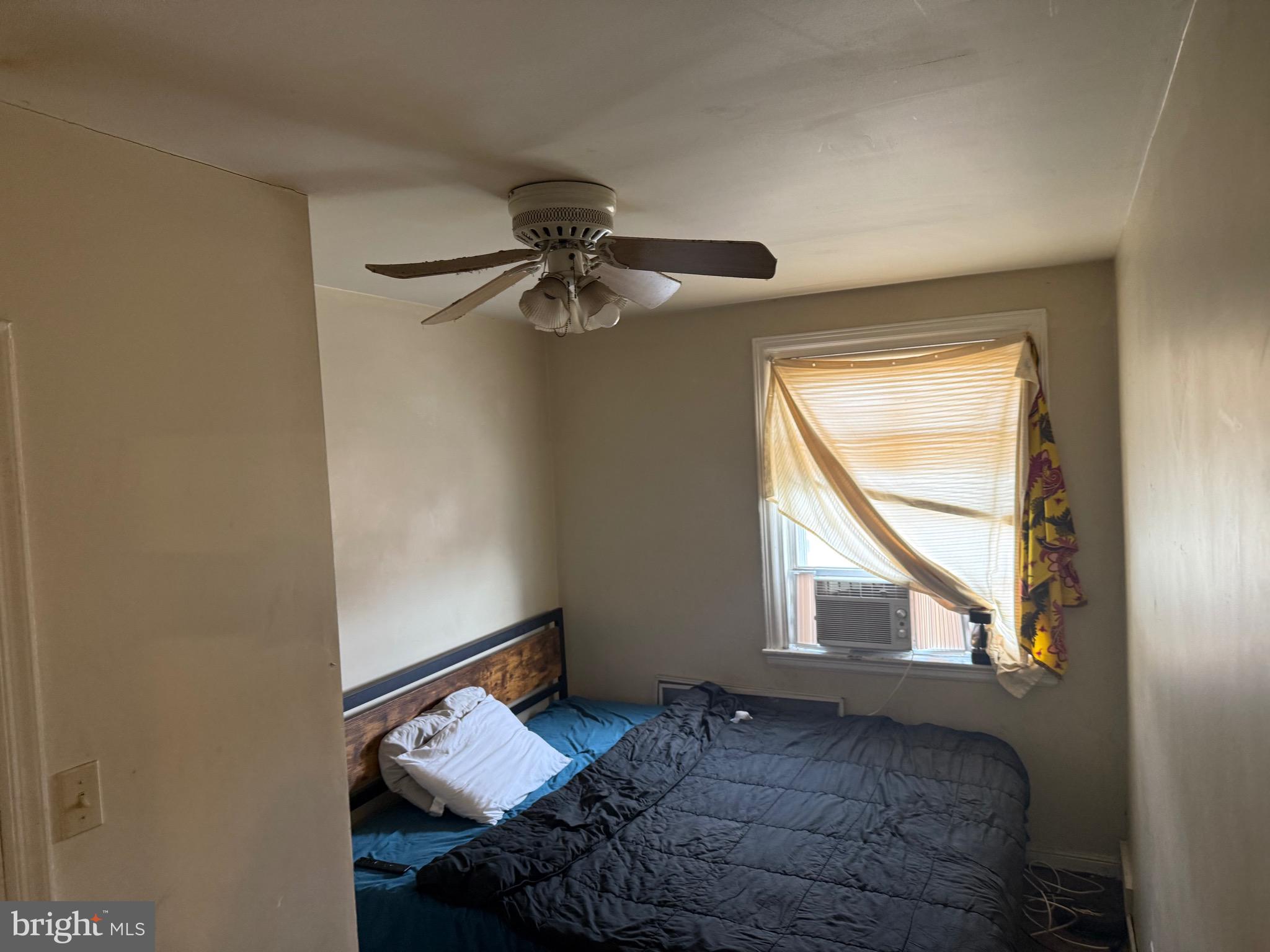 LAWNCREST - Residential