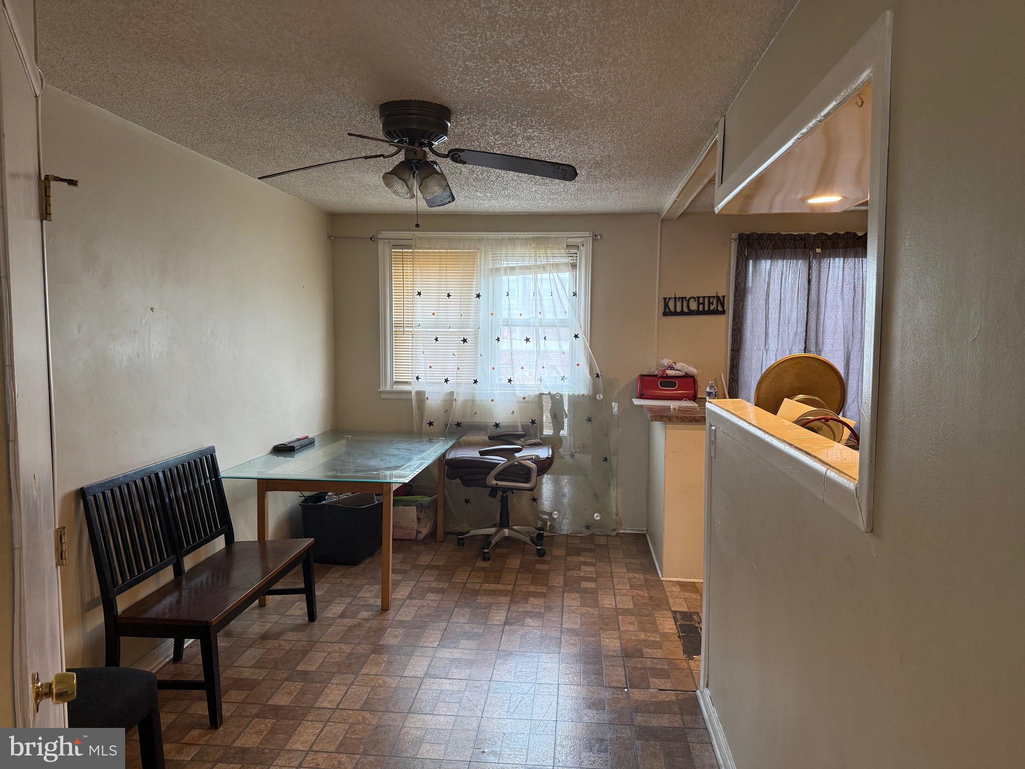 LAWNCREST - Residential