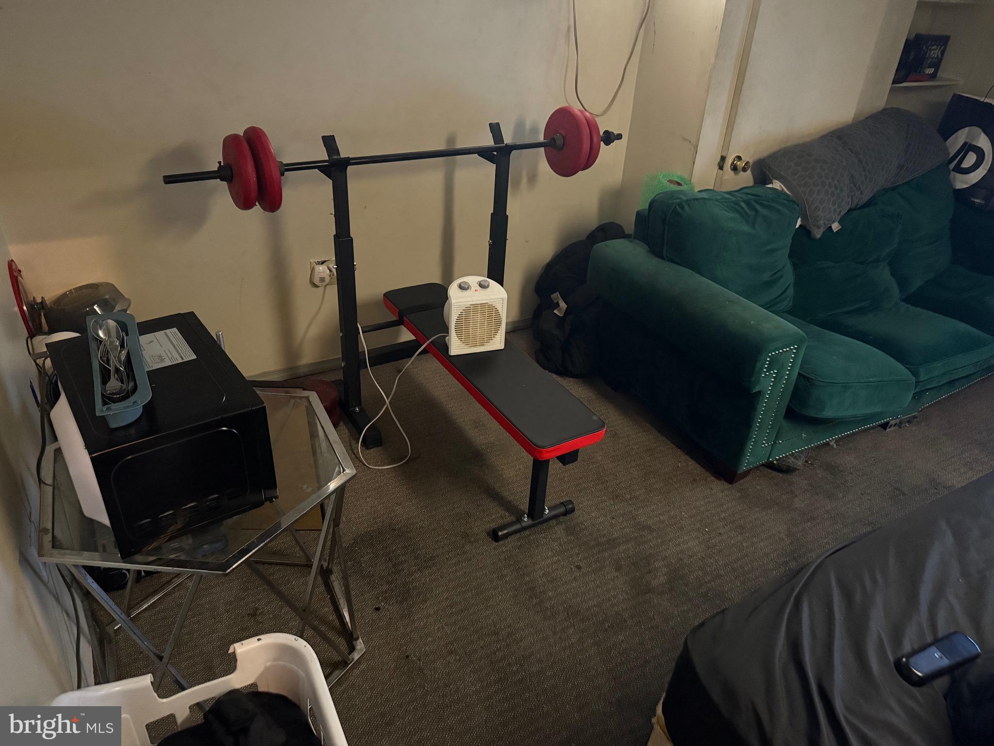 LAWNCREST - Residential