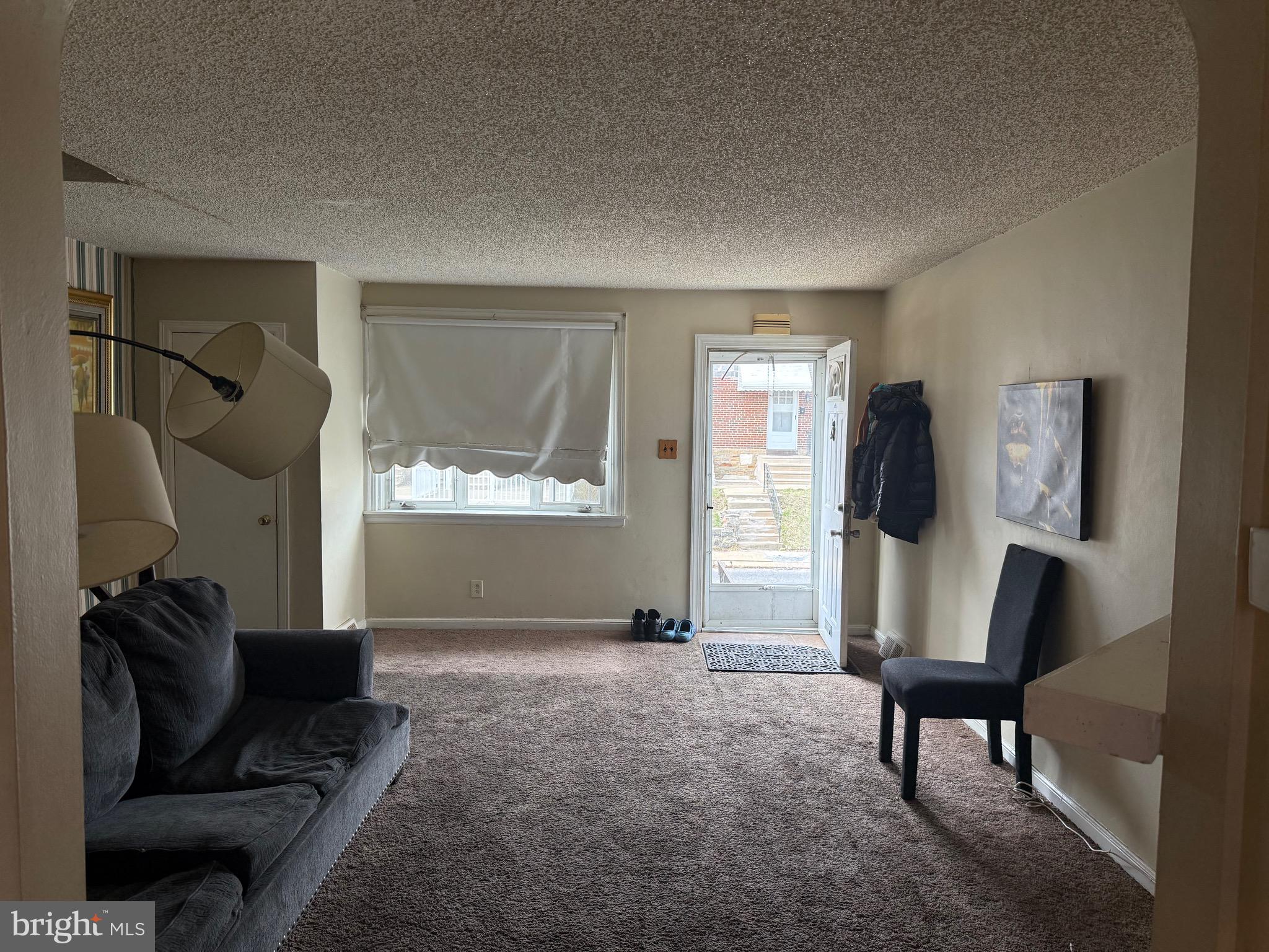 LAWNCREST - Residential