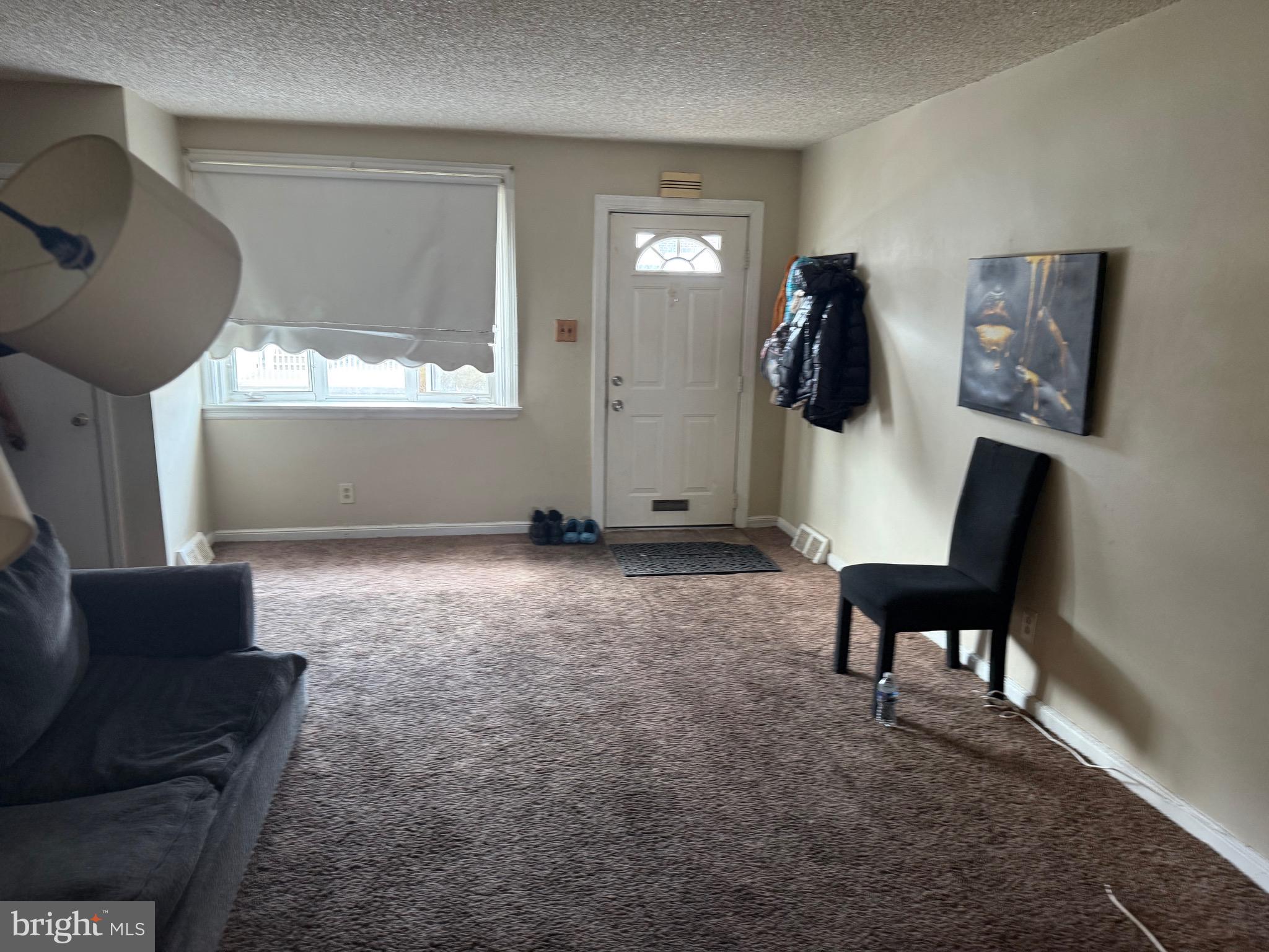 LAWNCREST - Residential