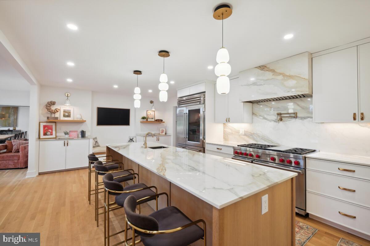 KEMP MILL ESTATES - Residential