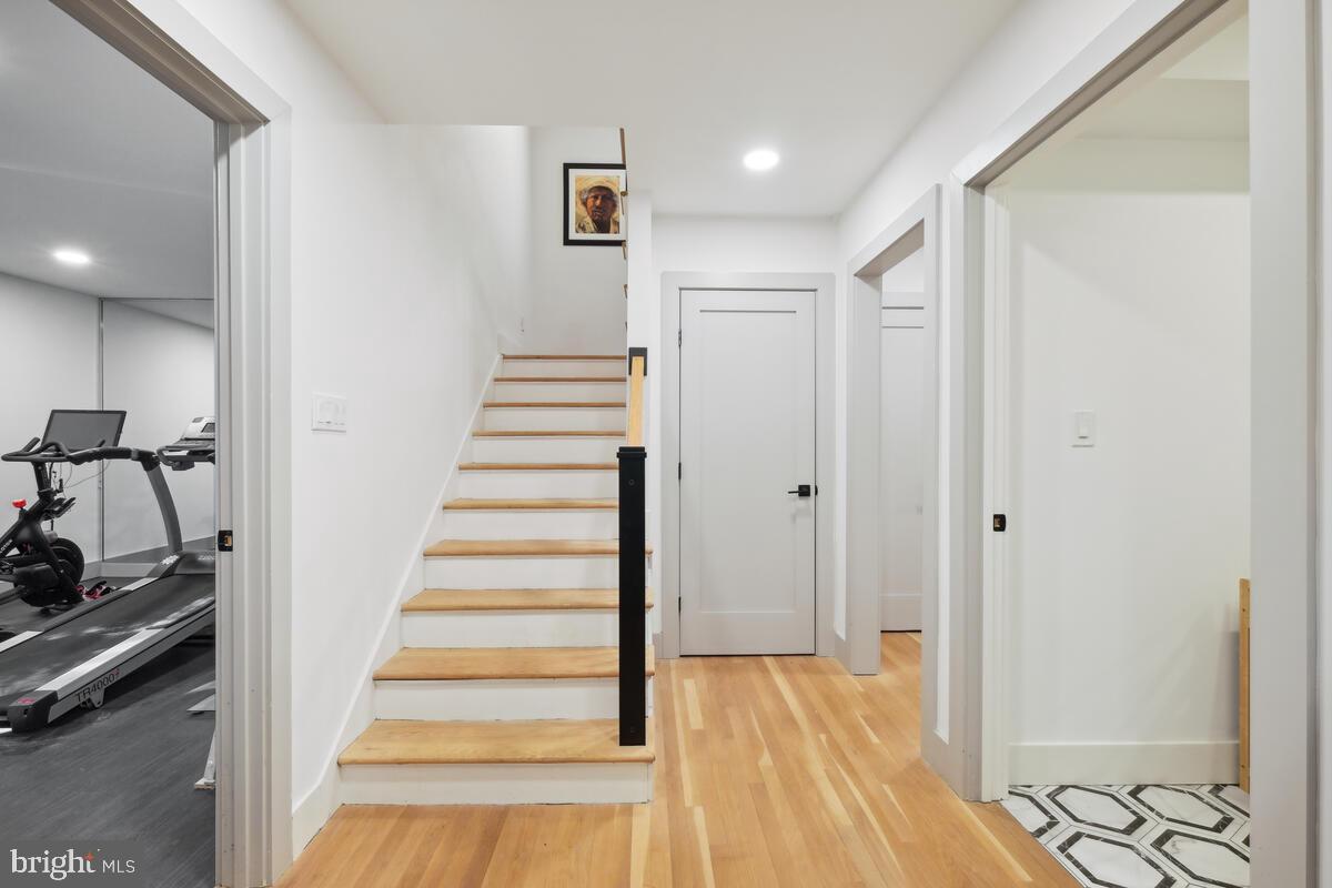 KEMP MILL ESTATES - Residential