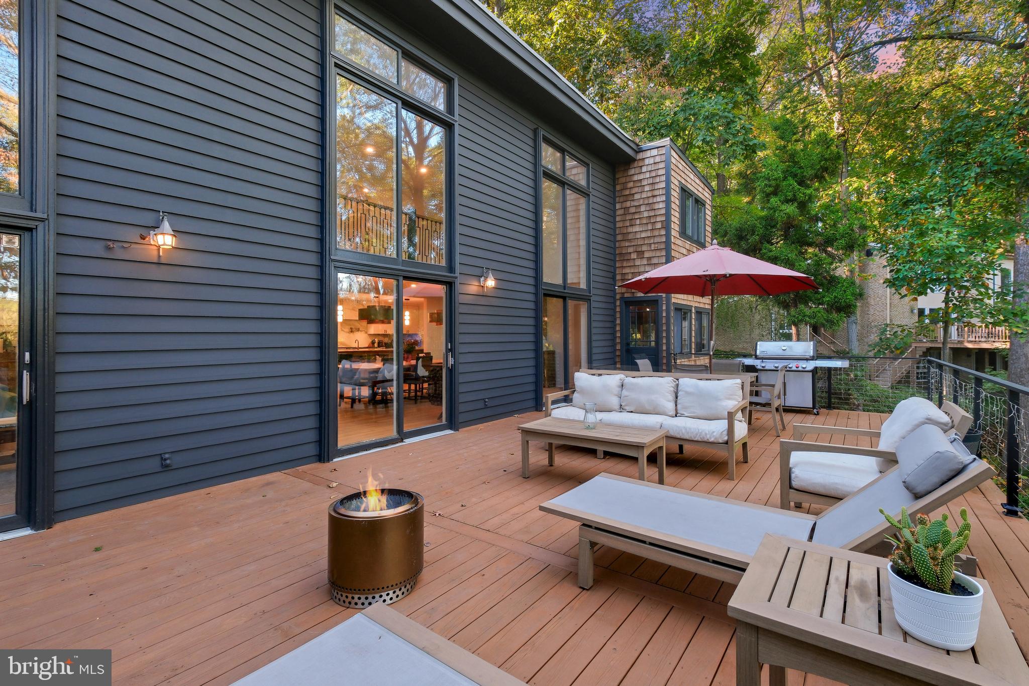 KEMP MILL ESTATES - Residential