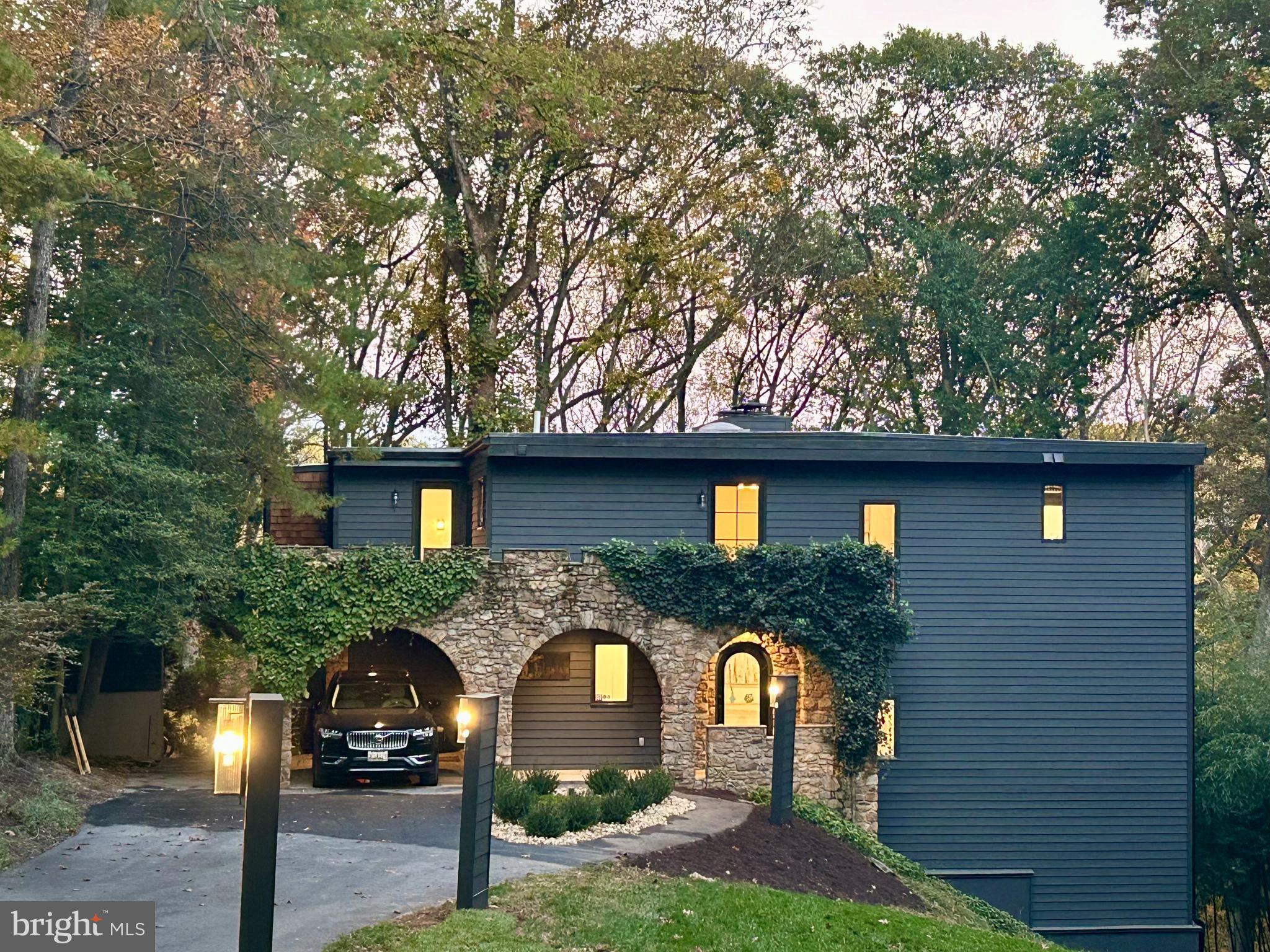 KEMP MILL ESTATES - Residential