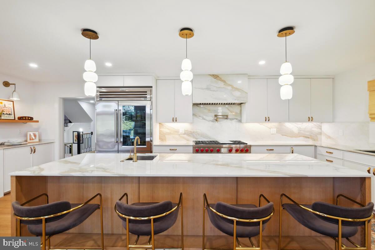 KEMP MILL ESTATES - Residential