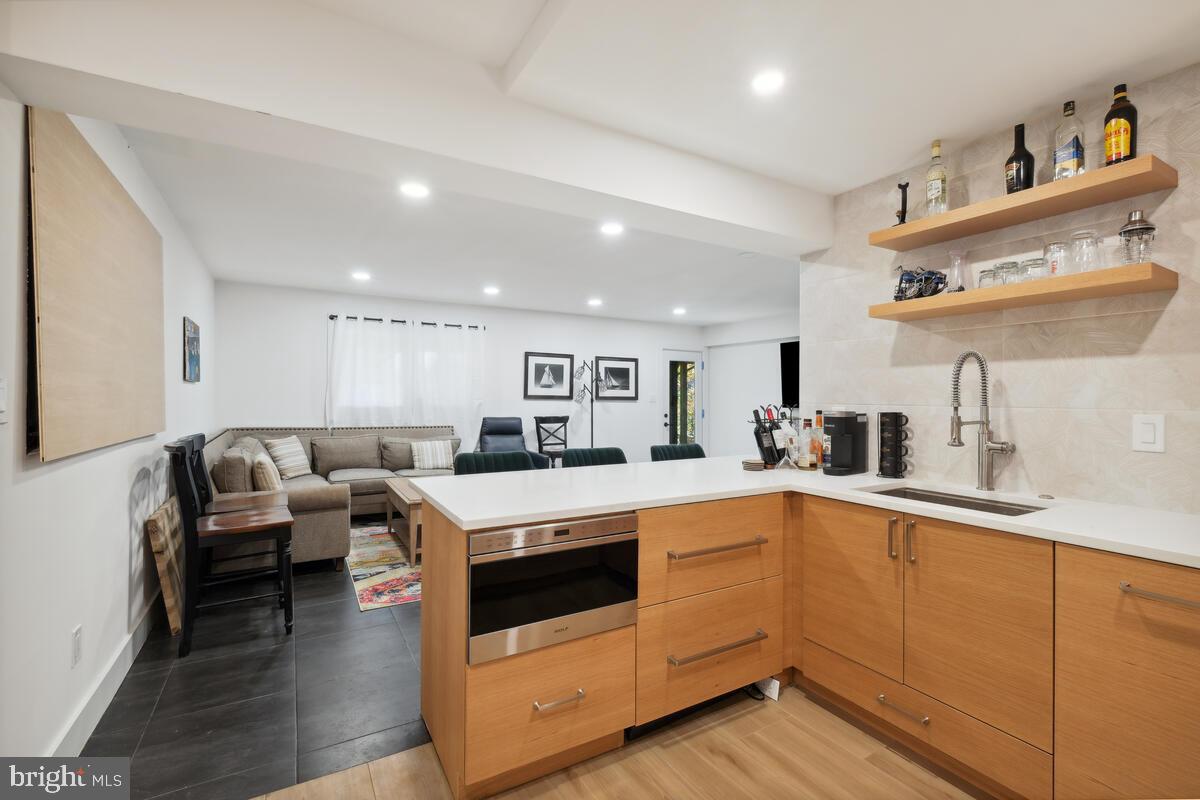 KEMP MILL ESTATES - Residential