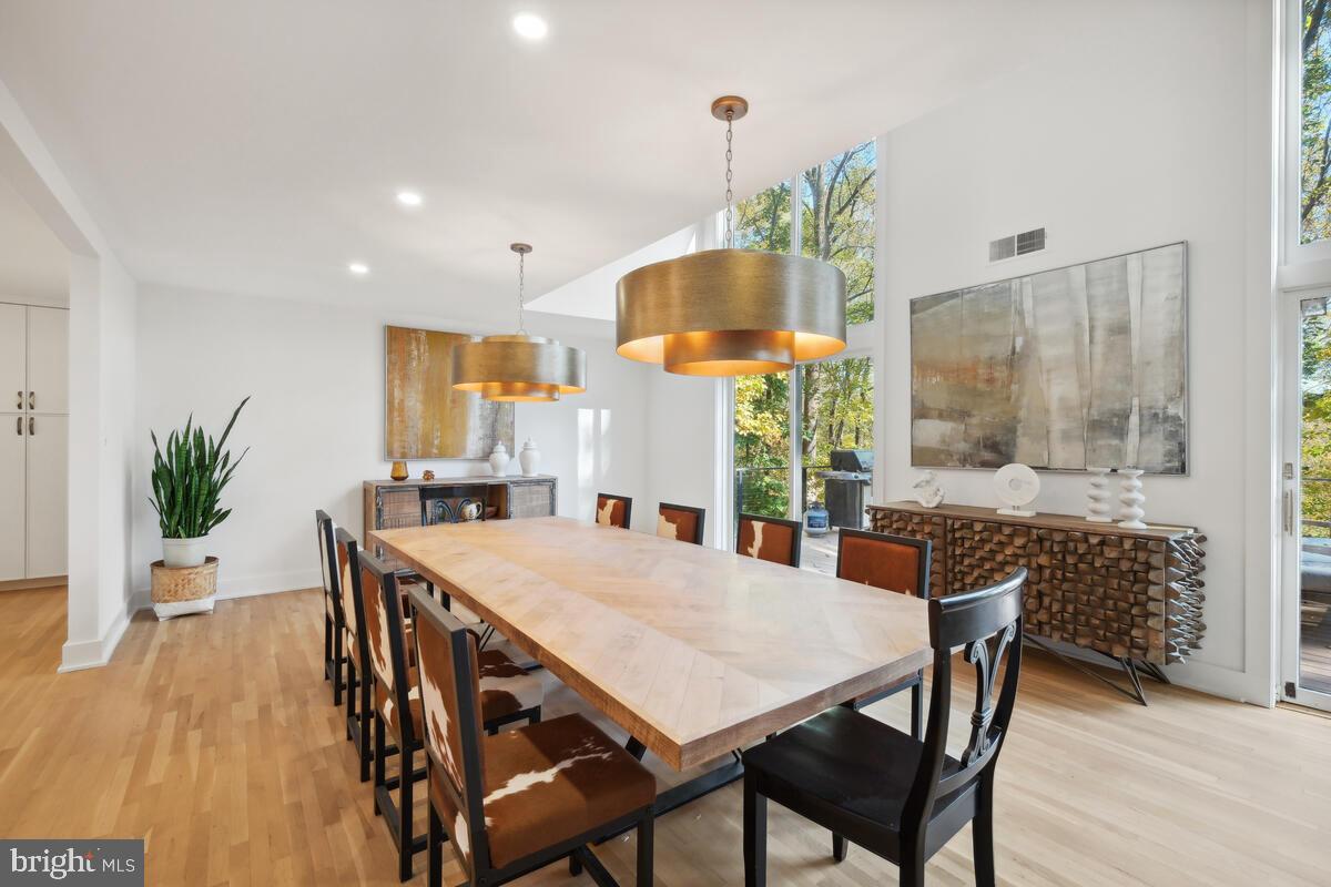 KEMP MILL ESTATES - Residential