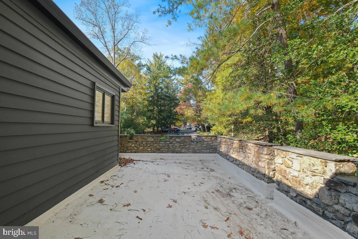 KEMP MILL ESTATES - Residential