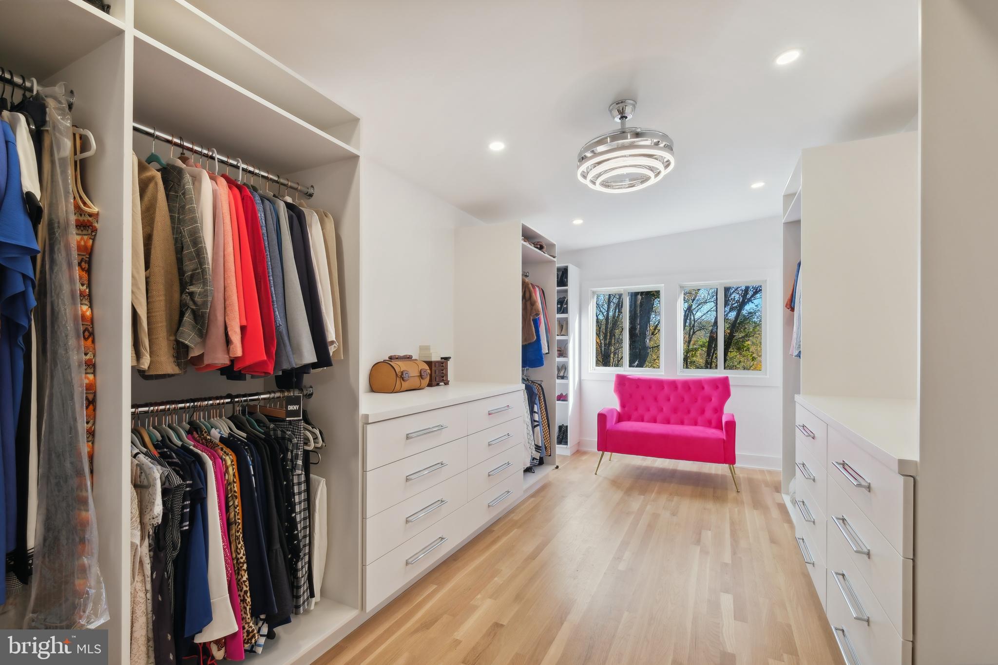 KEMP MILL ESTATES - Residential