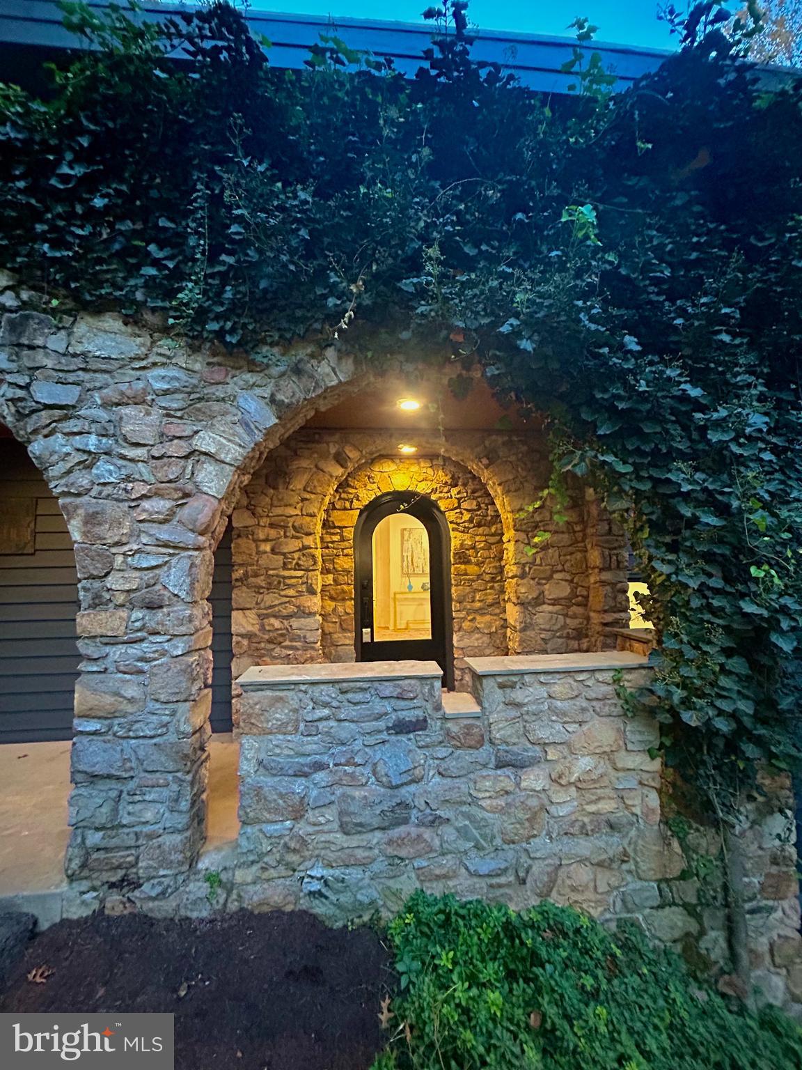 KEMP MILL ESTATES - Residential