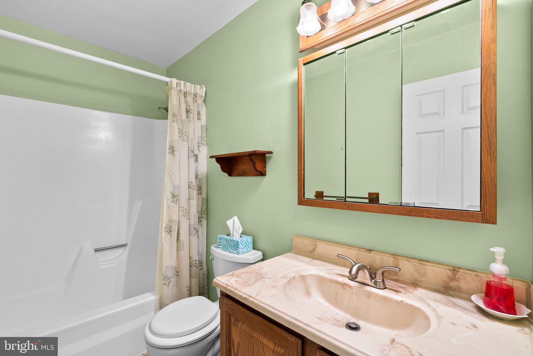 HILLSMERE ESTATES - Residential