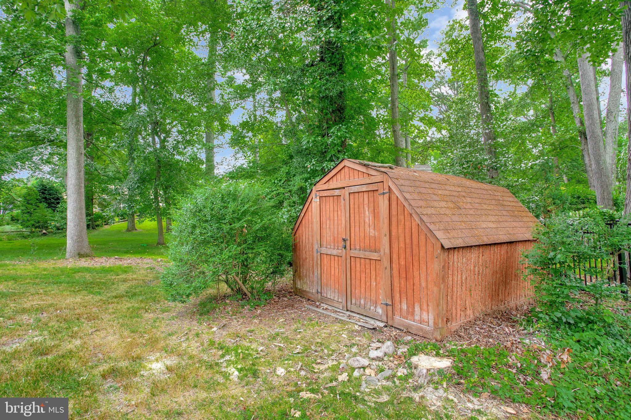 HILLSMERE ESTATES - Residential