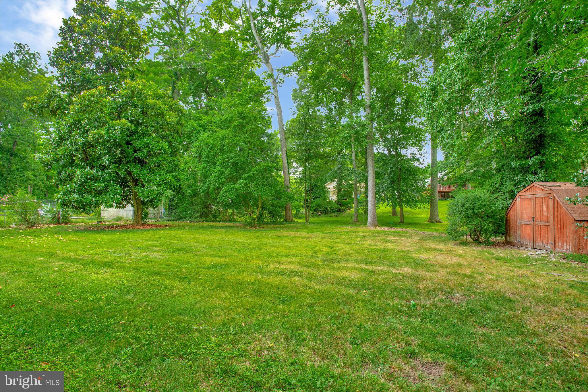 HILLSMERE ESTATES - Residential