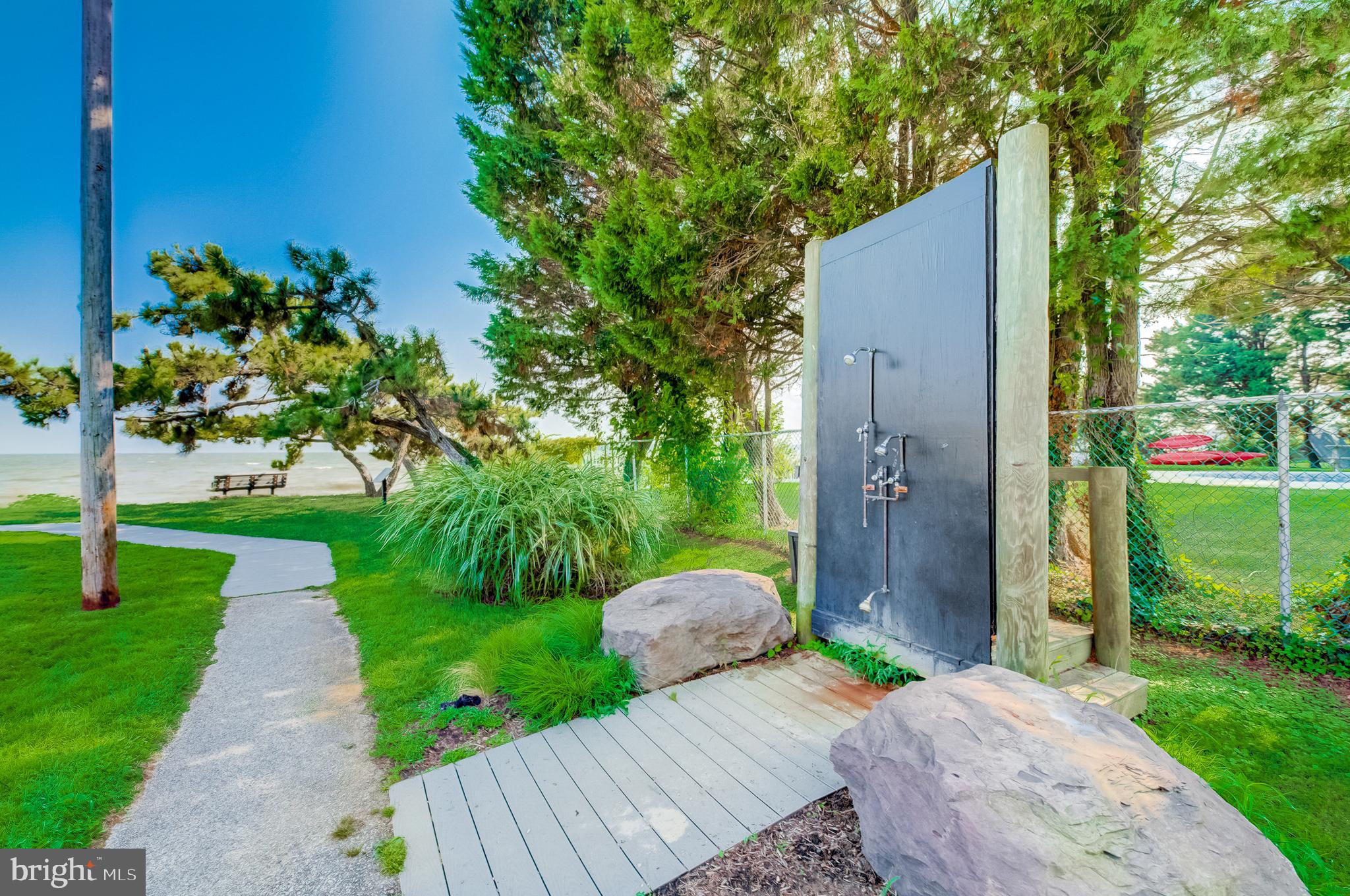 HILLSMERE ESTATES - Residential