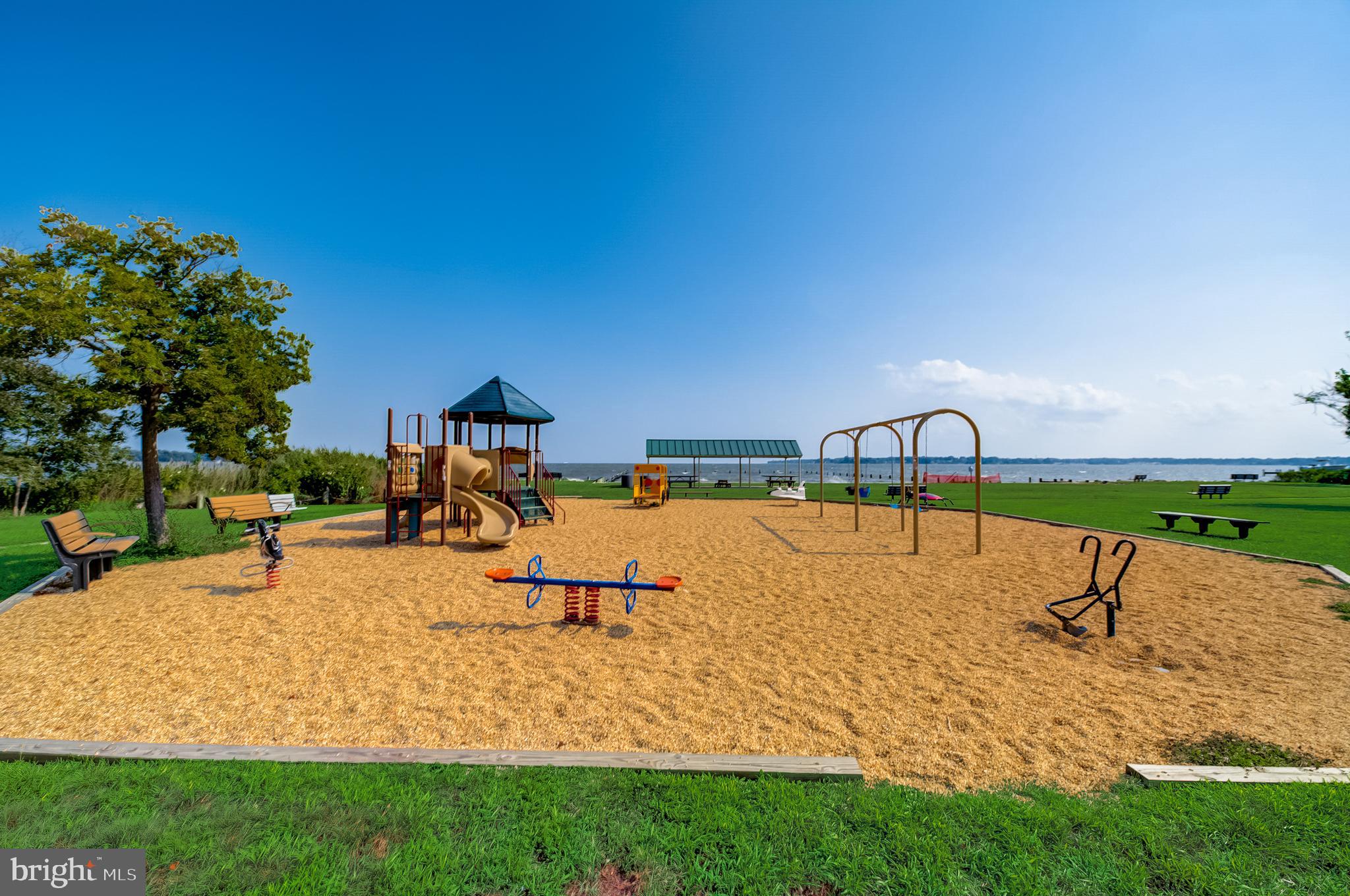 HILLSMERE ESTATES - Residential