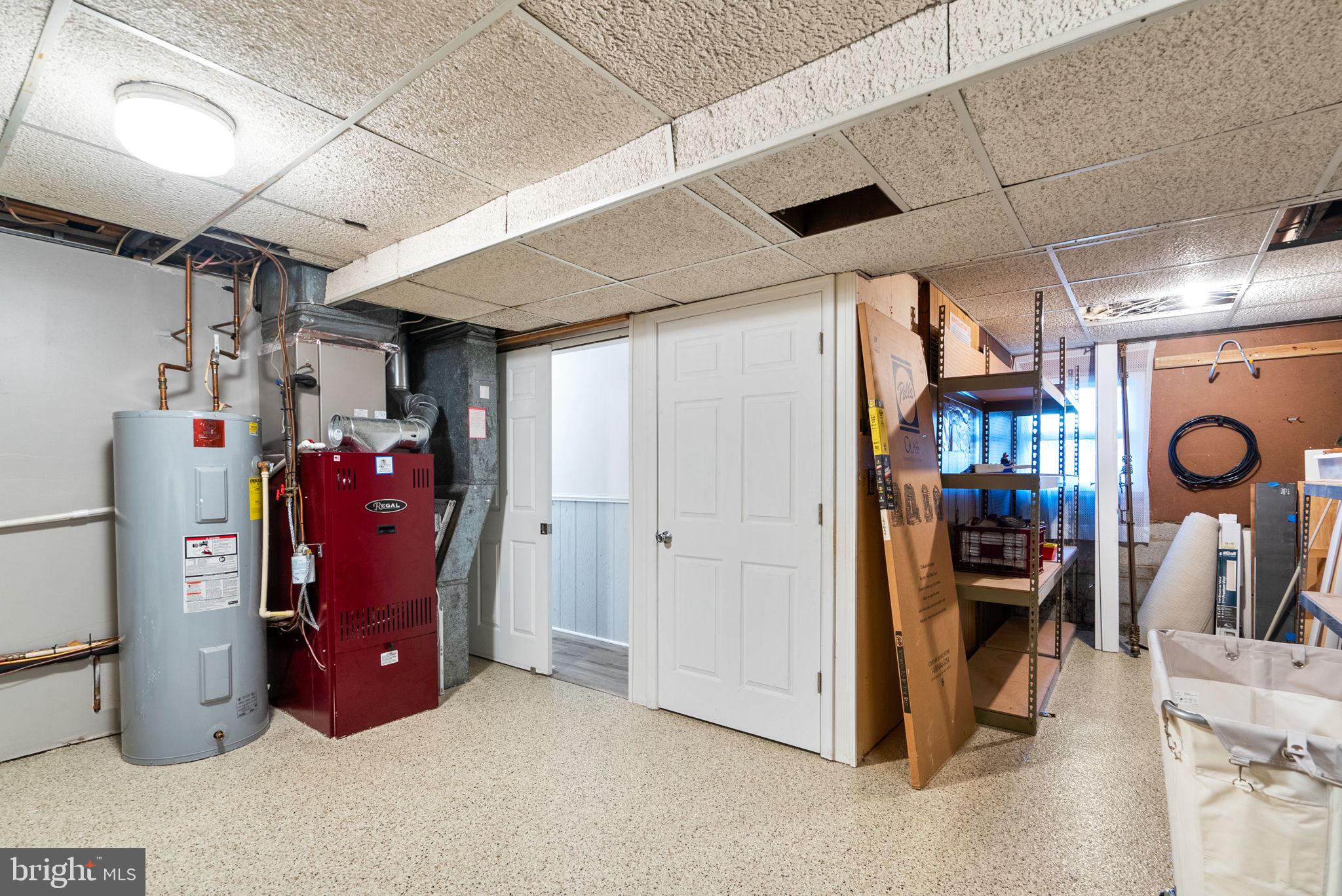 HILLSMERE ESTATES - Residential