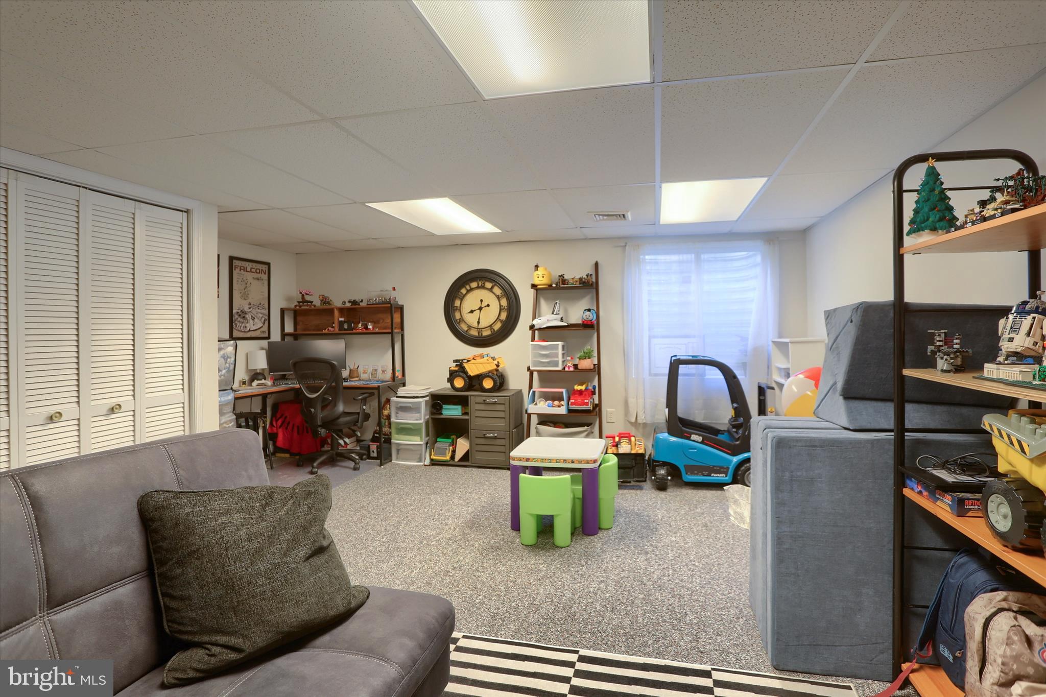IVY RIDGE - Residential