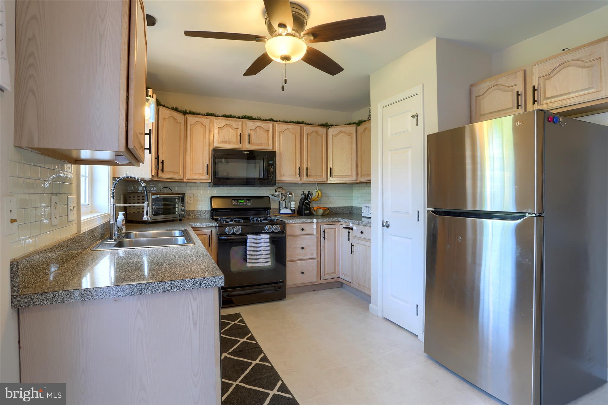 IVY RIDGE - Residential