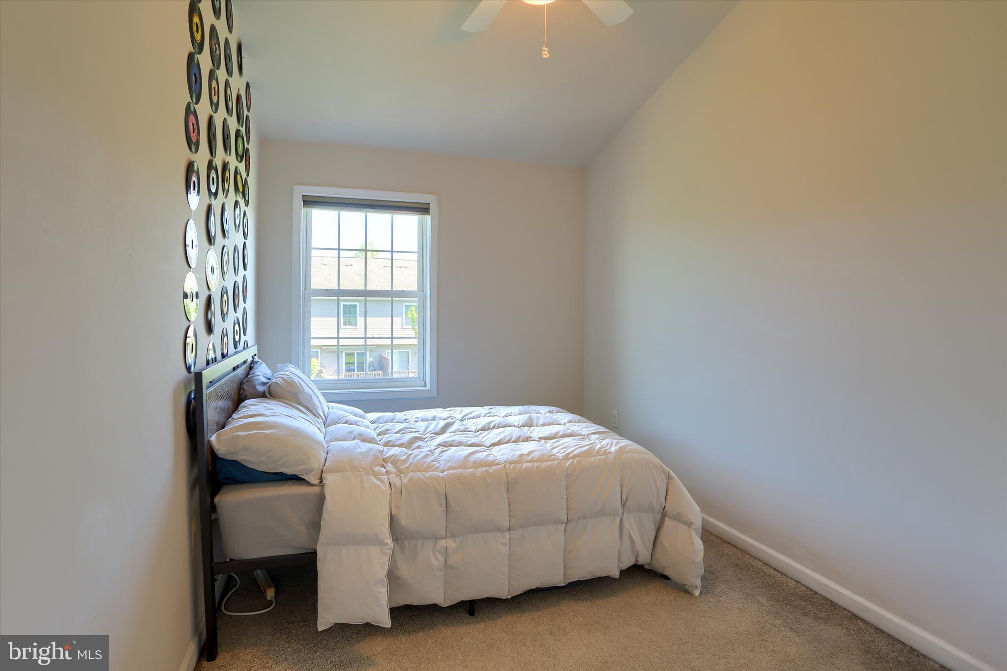 IVY RIDGE - Residential