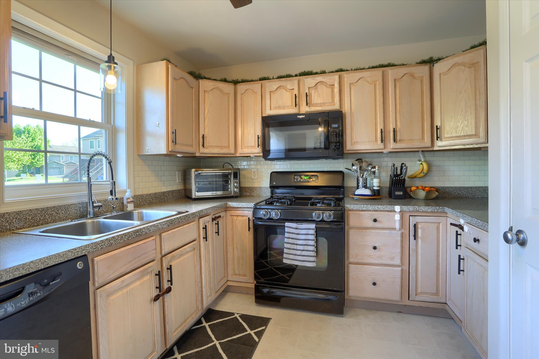 IVY RIDGE - Residential