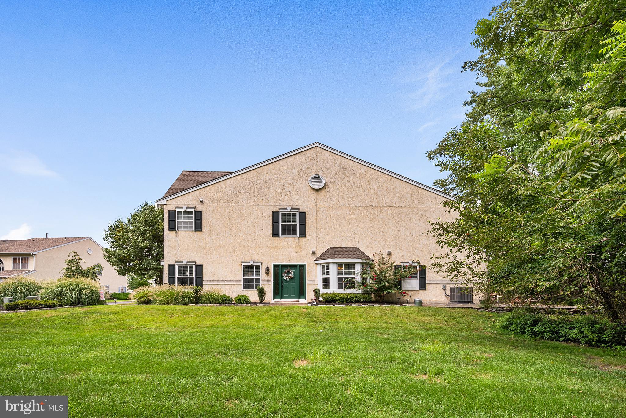 39 VERSAILLES BOULEVARD