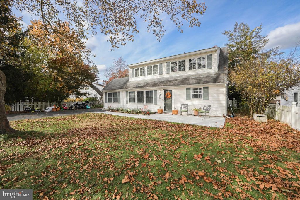 Photo of 17 Quay Road, LEVITTOWN, PA 19057 (MLS # PABU2108496)