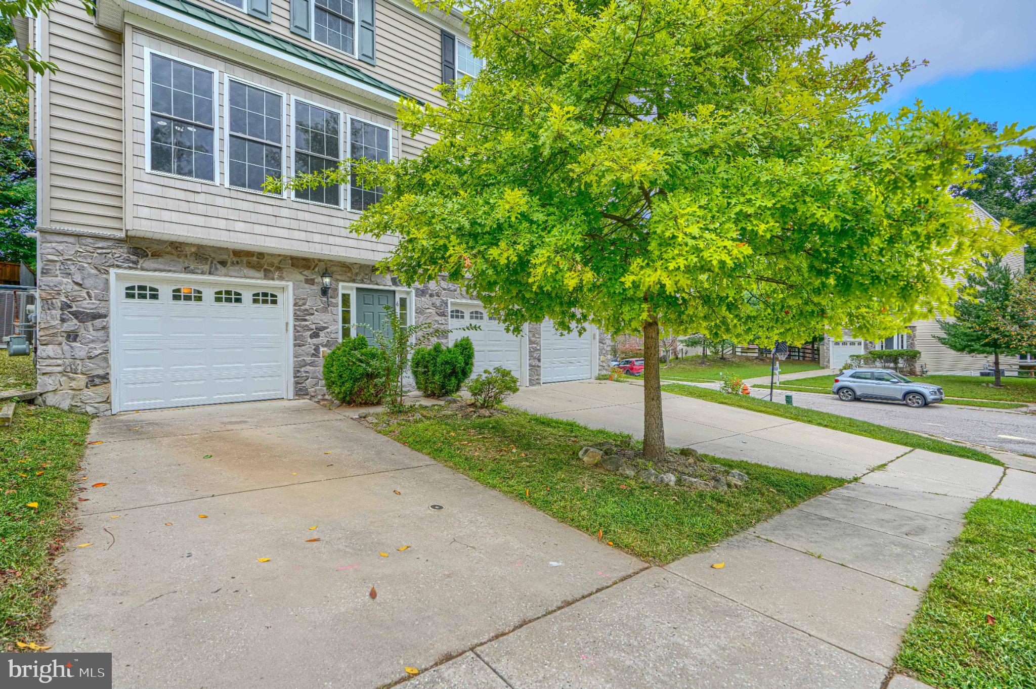 4 CARMICHAEL COURT