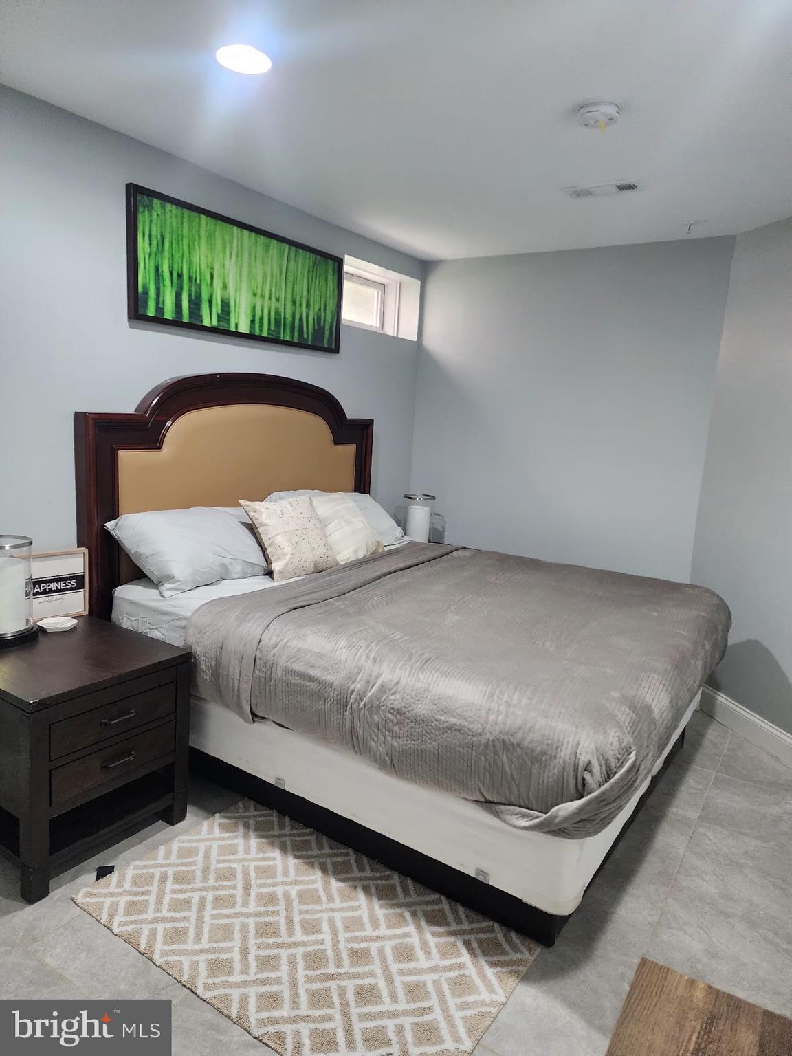 HOLLY RIDGE - Residential Lease