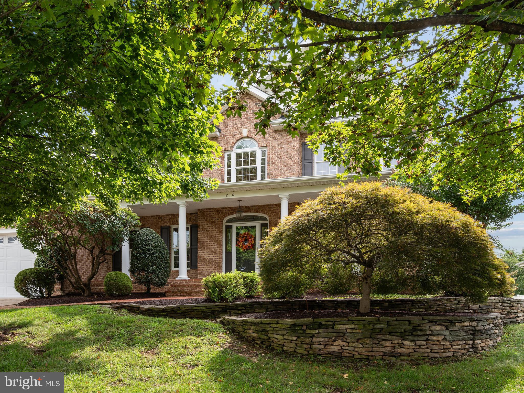 RAVEN WING - Residential