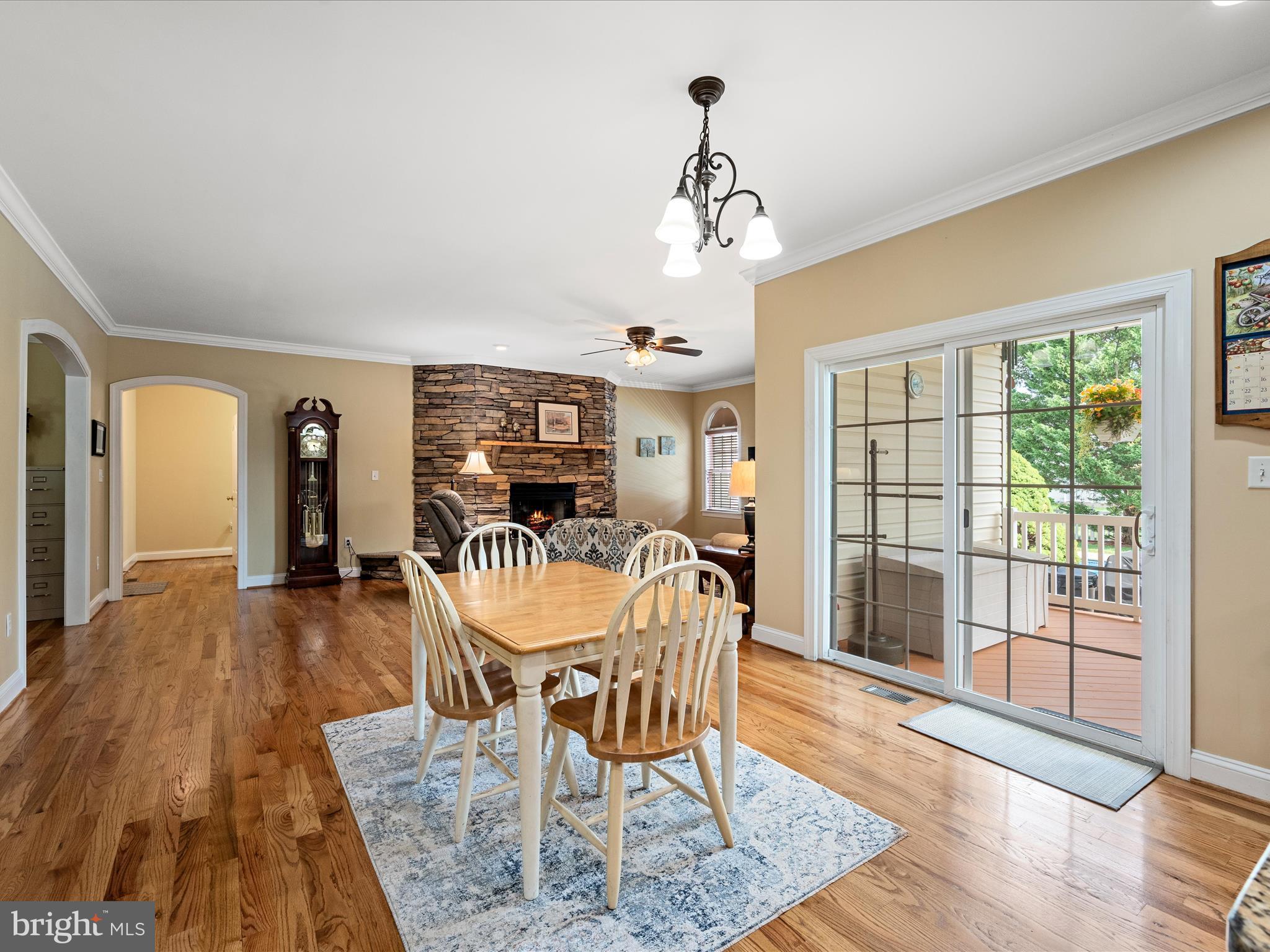 RAVEN WING - Residential