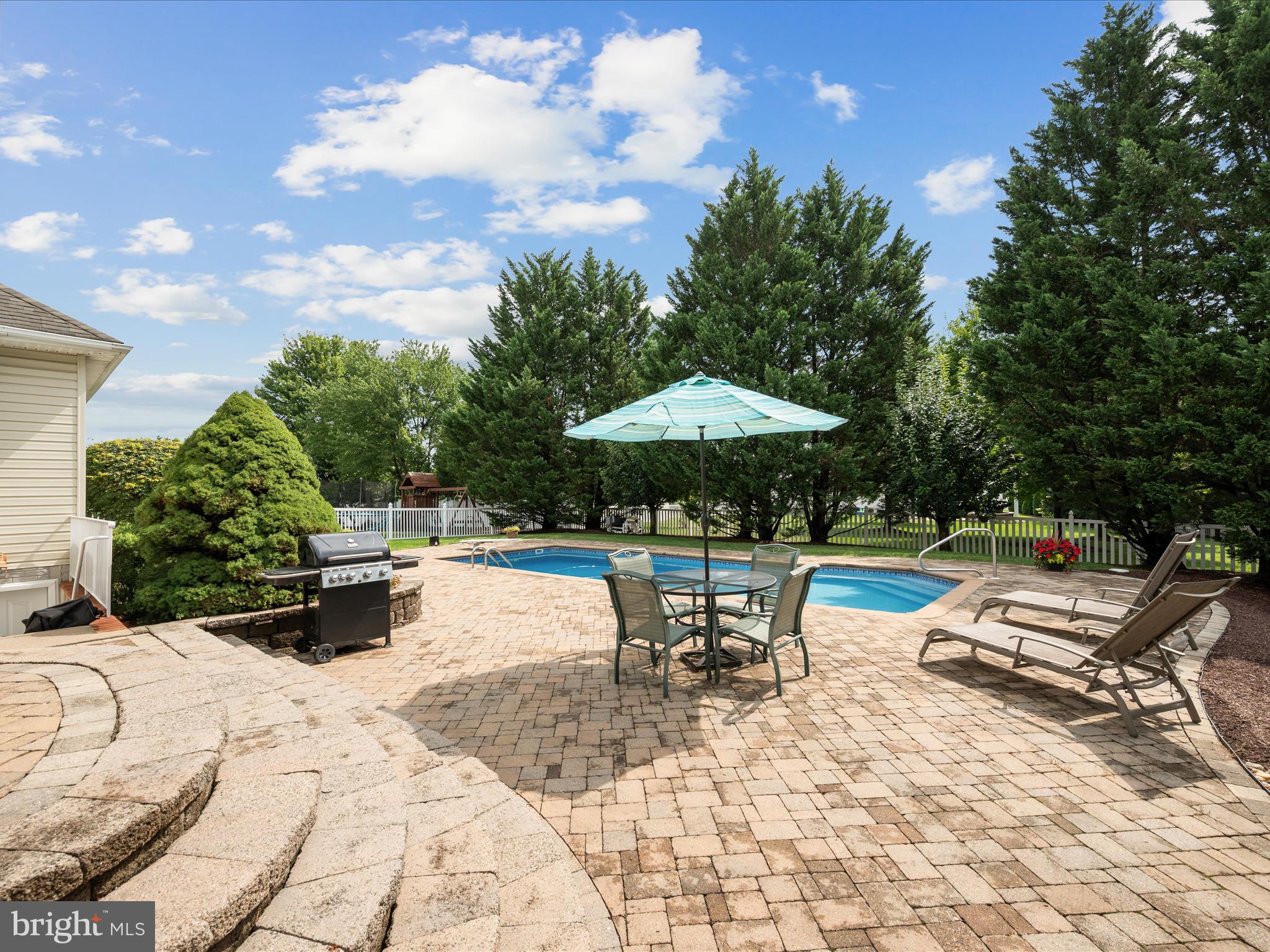 RAVEN WING - Residential