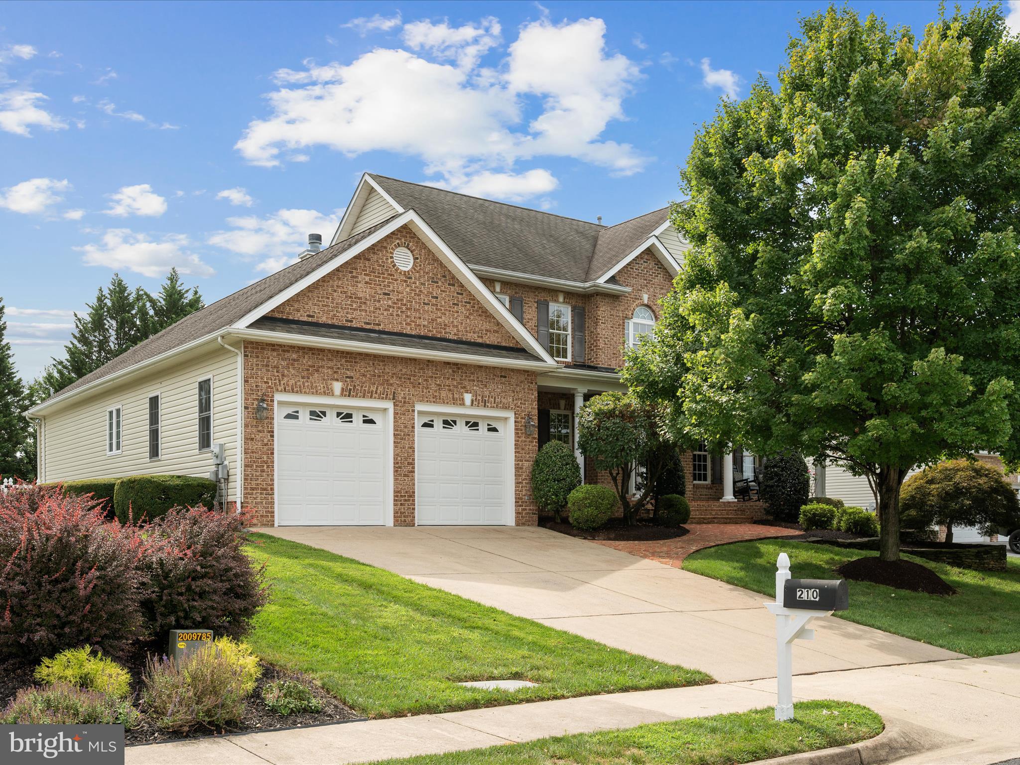 RAVEN WING - Residential